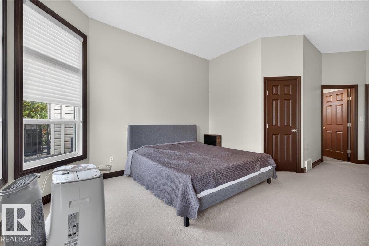 3606 Mclay Court Nw, Edmonton, AB