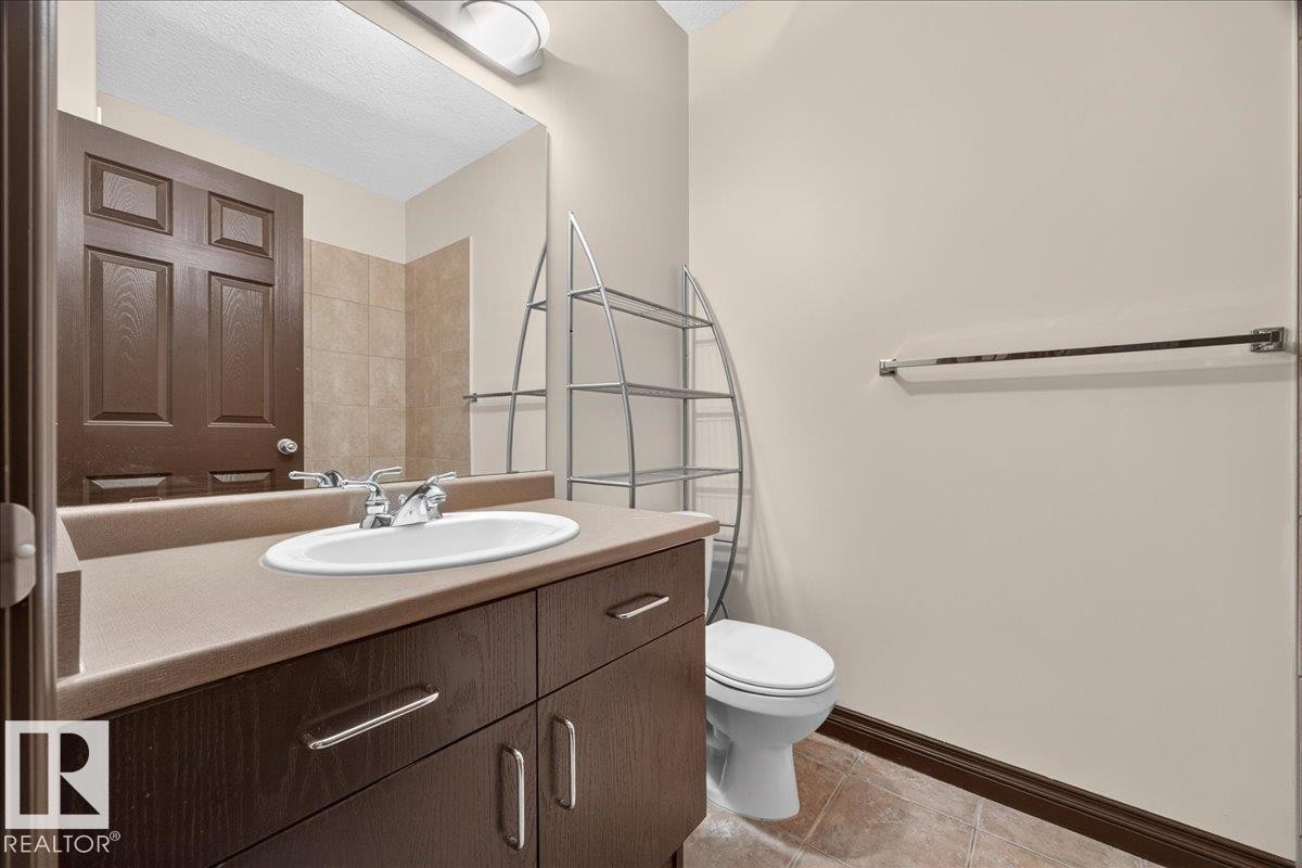 3606 Mclay Court Nw, Edmonton, AB