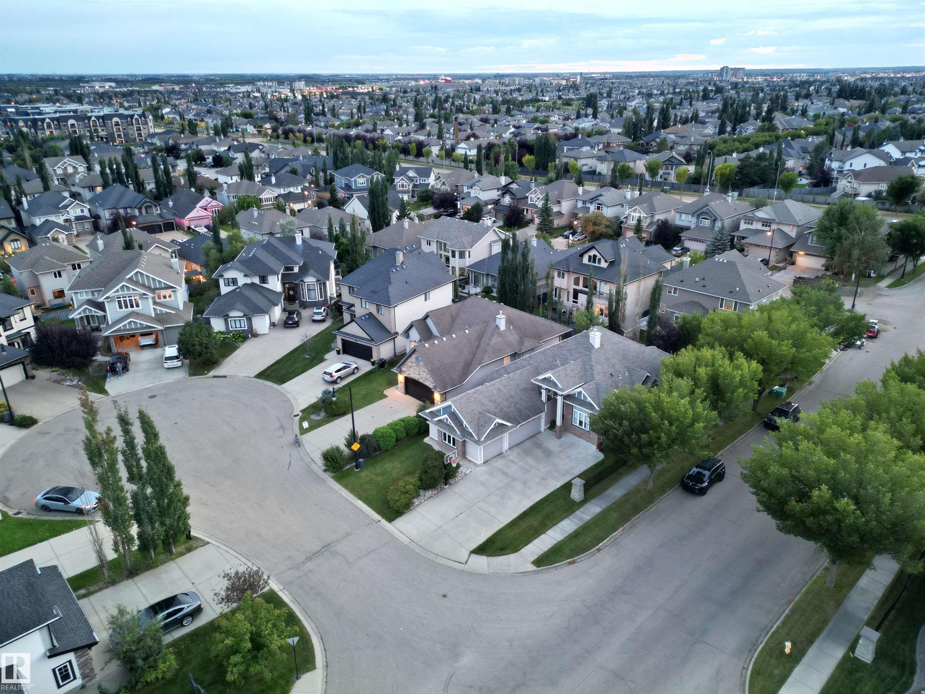 3606 Mclay Court Nw, Edmonton, AB