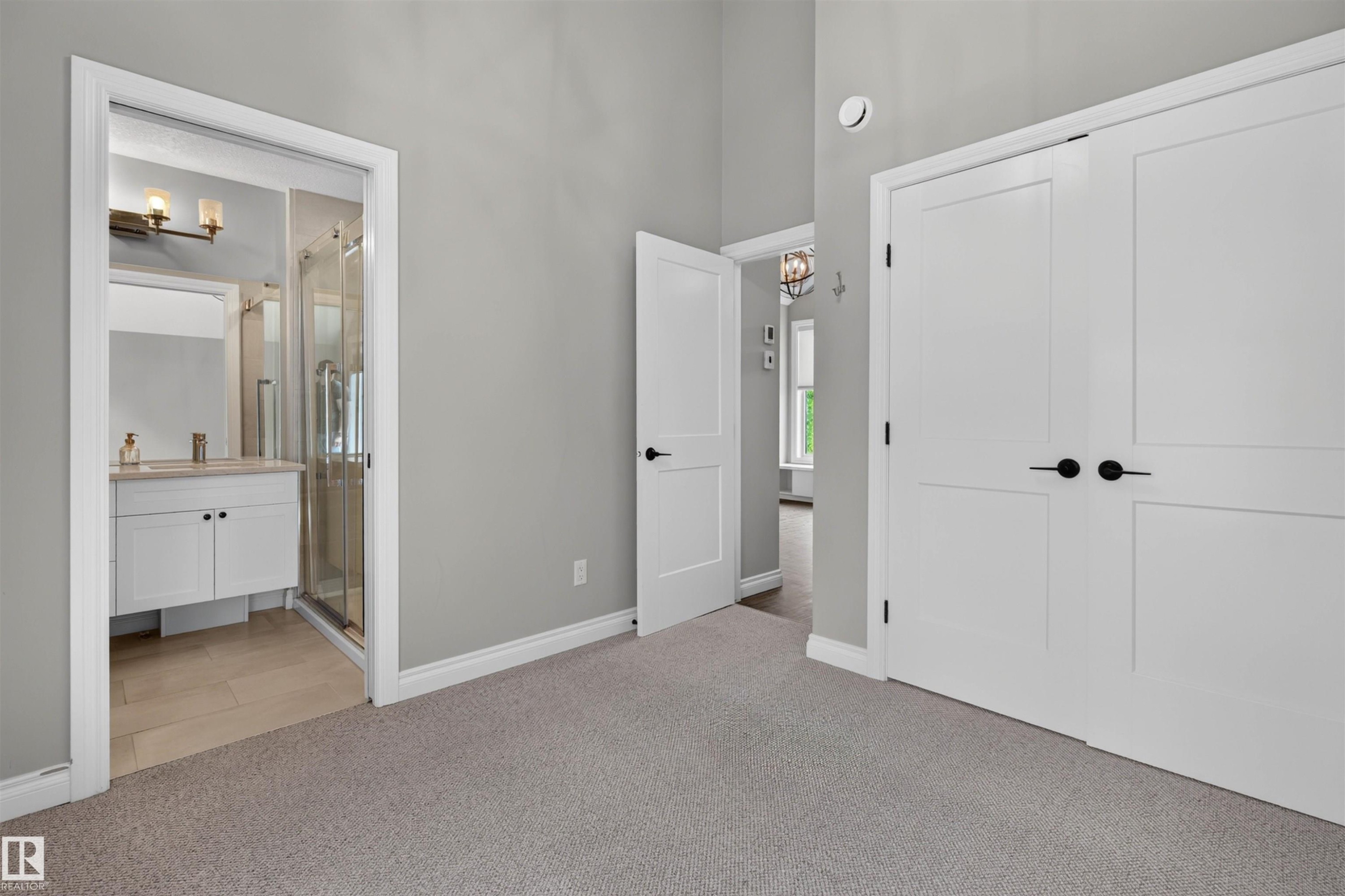 11212 75 Avenue Nw, Edmonton, AB