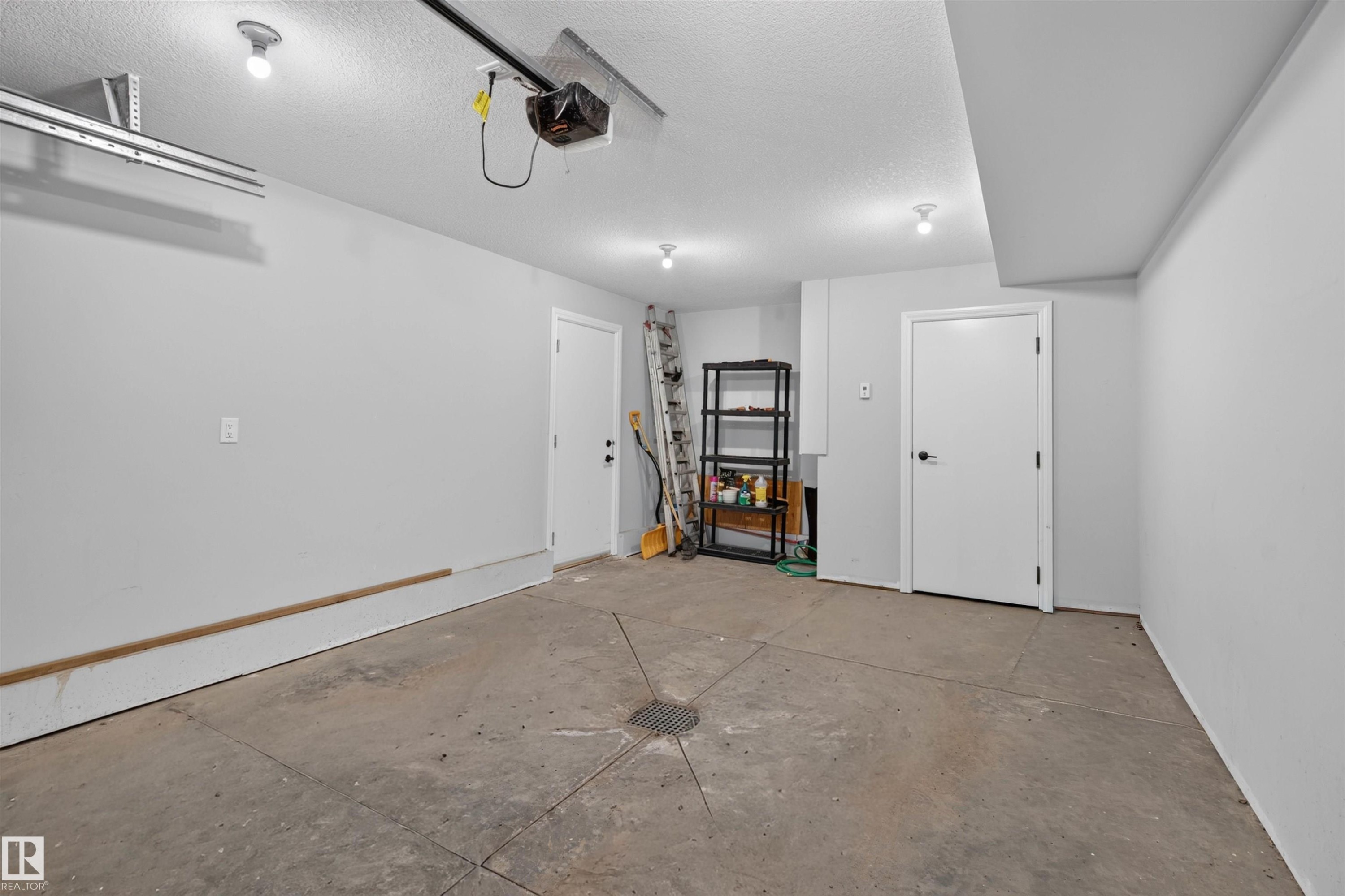 11212 75 Avenue Nw, Edmonton, AB