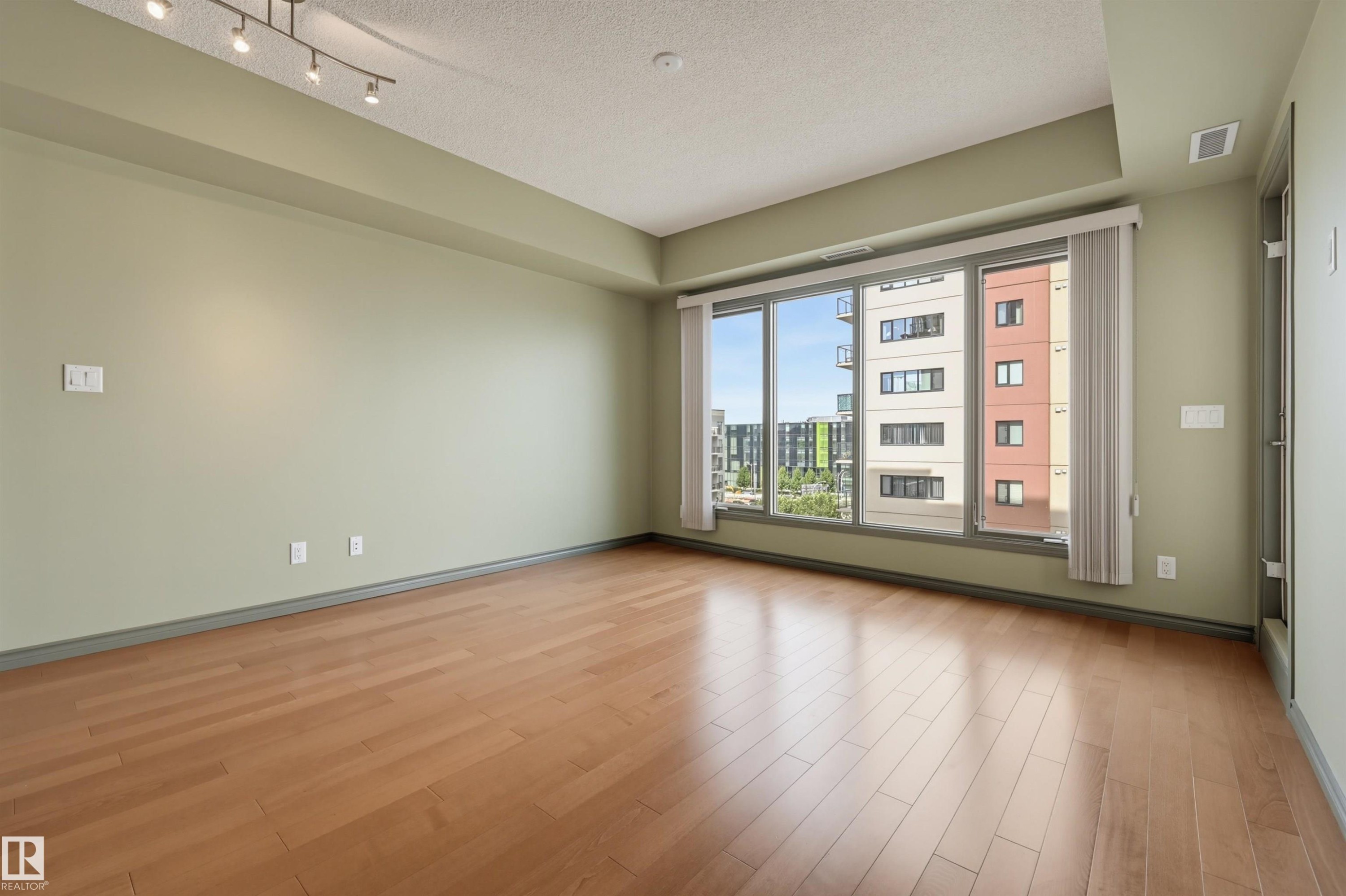 #610 10303 111 St Nw, Edmonton, AB