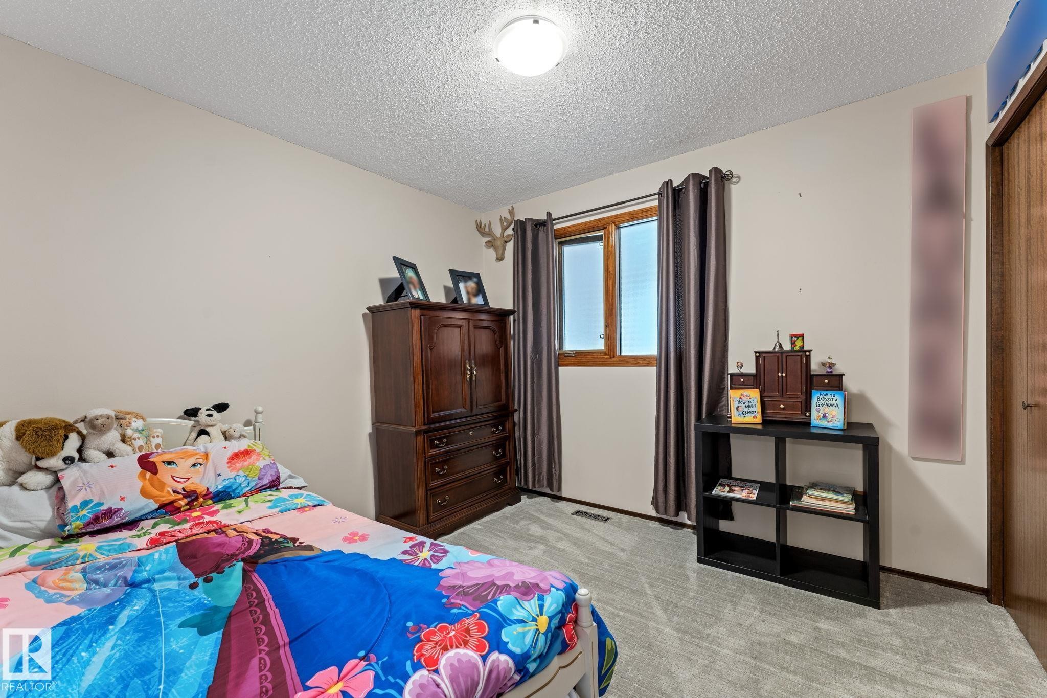 16908 110 Street Nw, Edmonton, AB