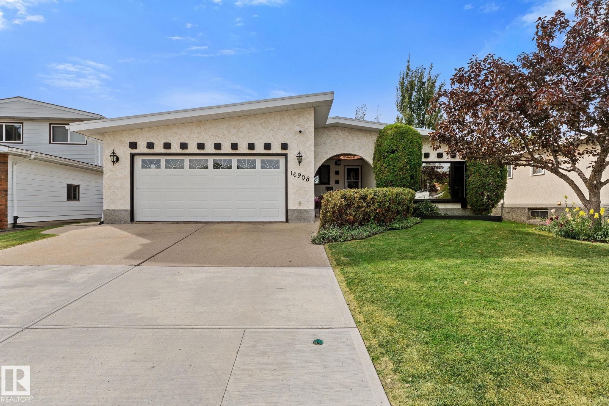 16908 110 Street Nw, Edmonton, AB