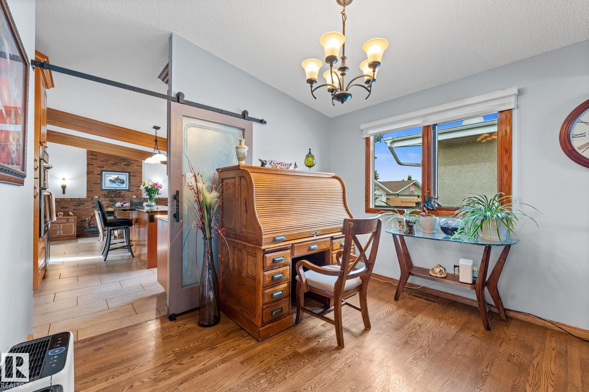 16908 110 Street Nw, Edmonton, AB