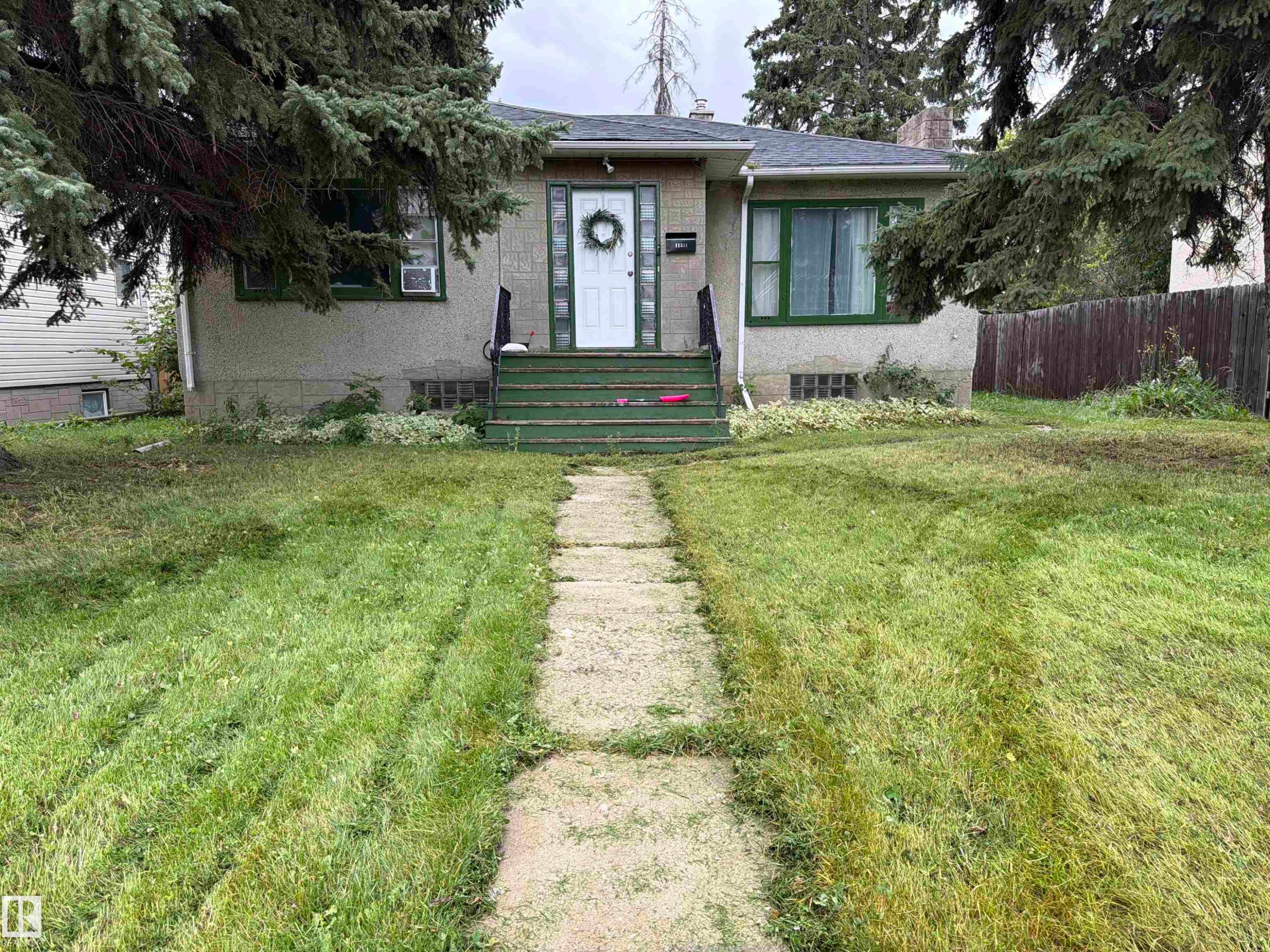 11331 111 Avenue Nw, Edmonton, AB