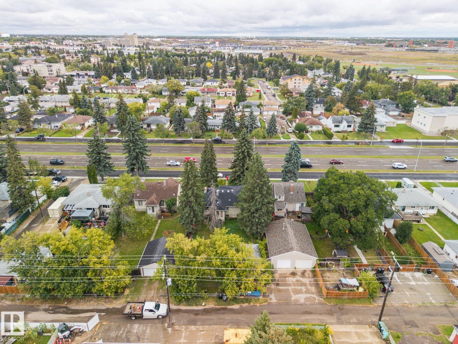 11331 111 Avenue Nw, Edmonton, AB