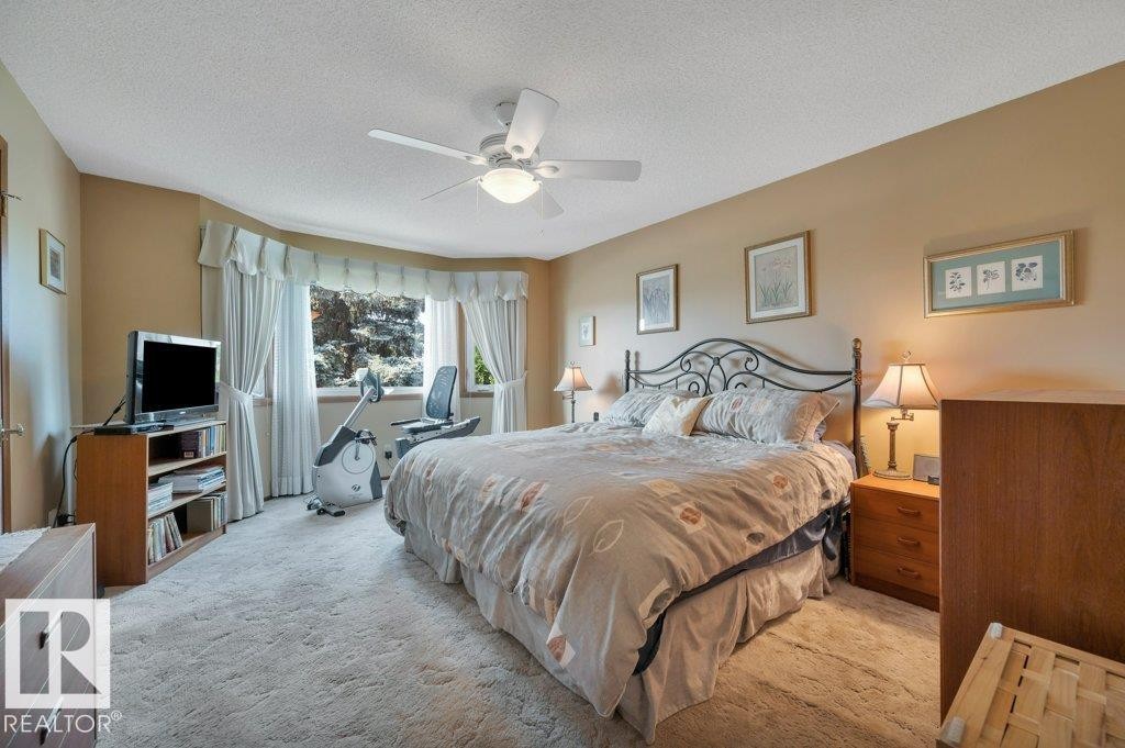 1403 69 Street Nw, Edmonton, AB - Indoor Photo Showing Bedroom