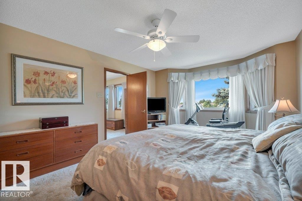 1403 69 Street Nw, Edmonton, AB - Indoor Photo Showing Bedroom