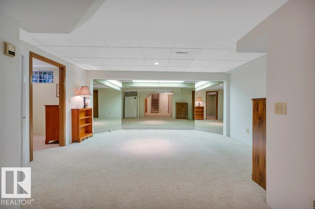 1403 69 Street Nw, Edmonton, AB - Indoor Photo Showing Other Room