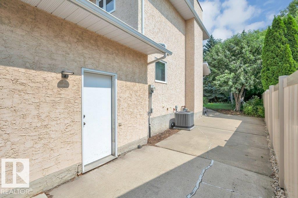 1403 69 Street Nw, Edmonton, AB - Outdoor With Exterior