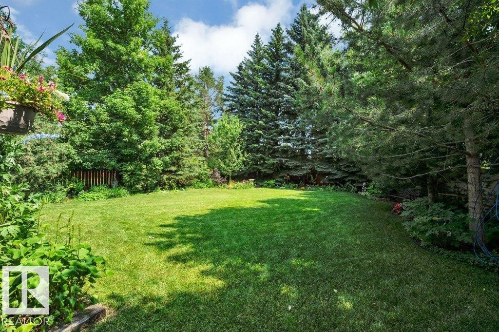 1403 69 Street Nw, Edmonton, AB - Outdoor