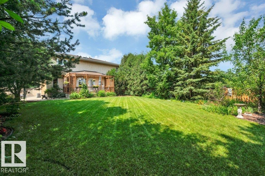 1403 69 Street Nw, Edmonton, AB - Outdoor