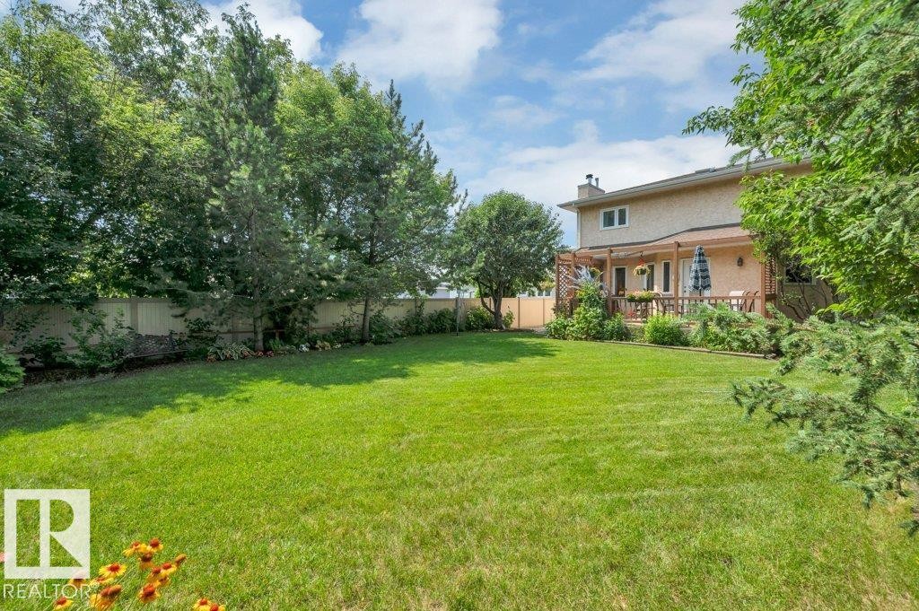 1403 69 Street Nw, Edmonton, AB - Outdoor