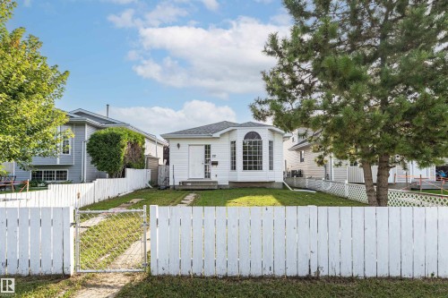 22 GOLD EYE Drive   Devon, AB T9G 1V9