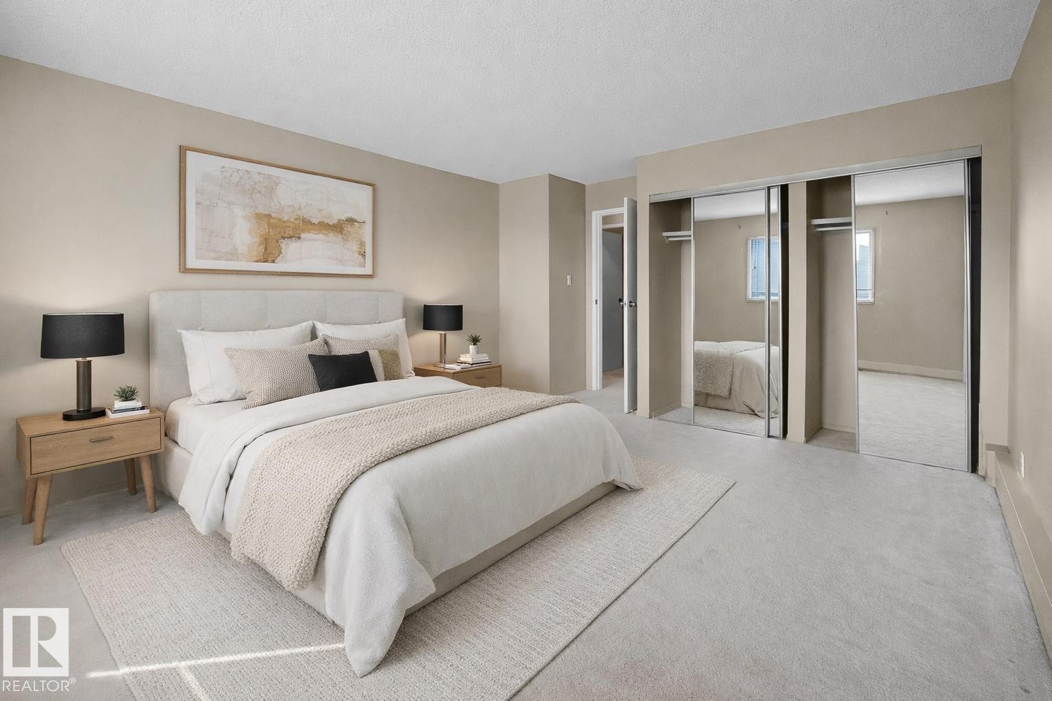#428 4404 122 St Nw, Edmonton, AB - Indoor Photo Showing Bedroom