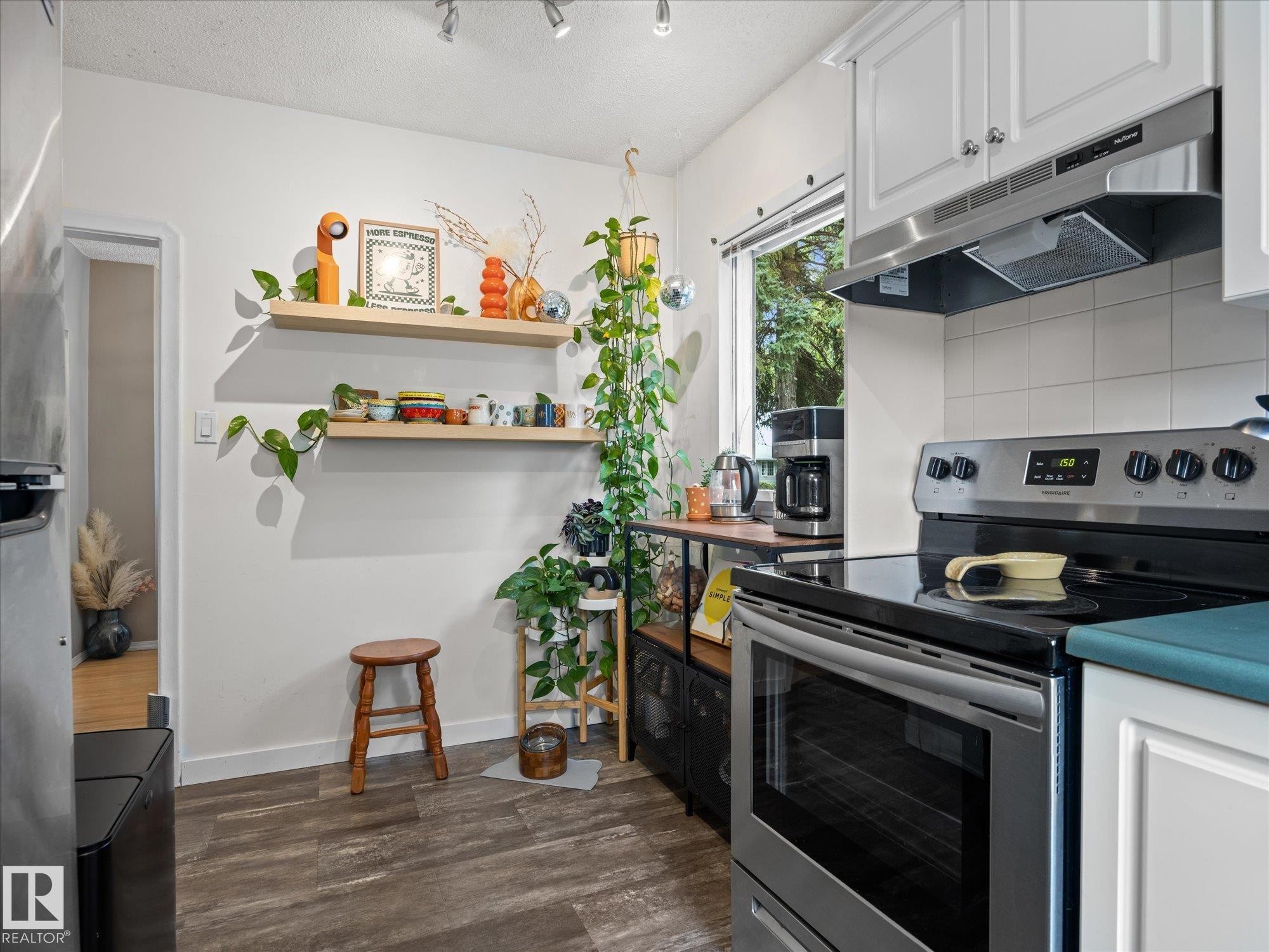 13507 110A Avenue Nw, Edmonton, AB