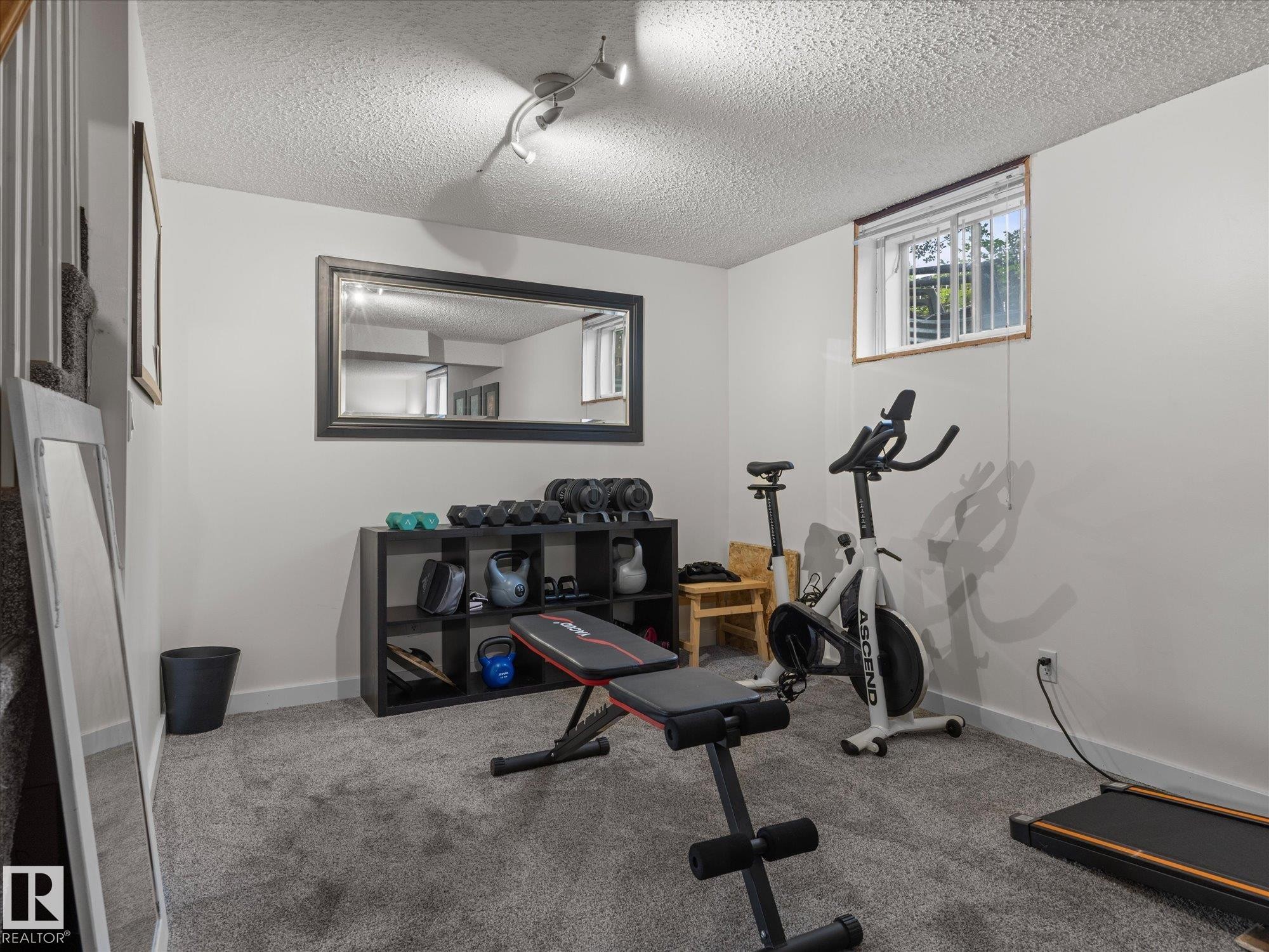 13507 110A Avenue Nw, Edmonton, AB