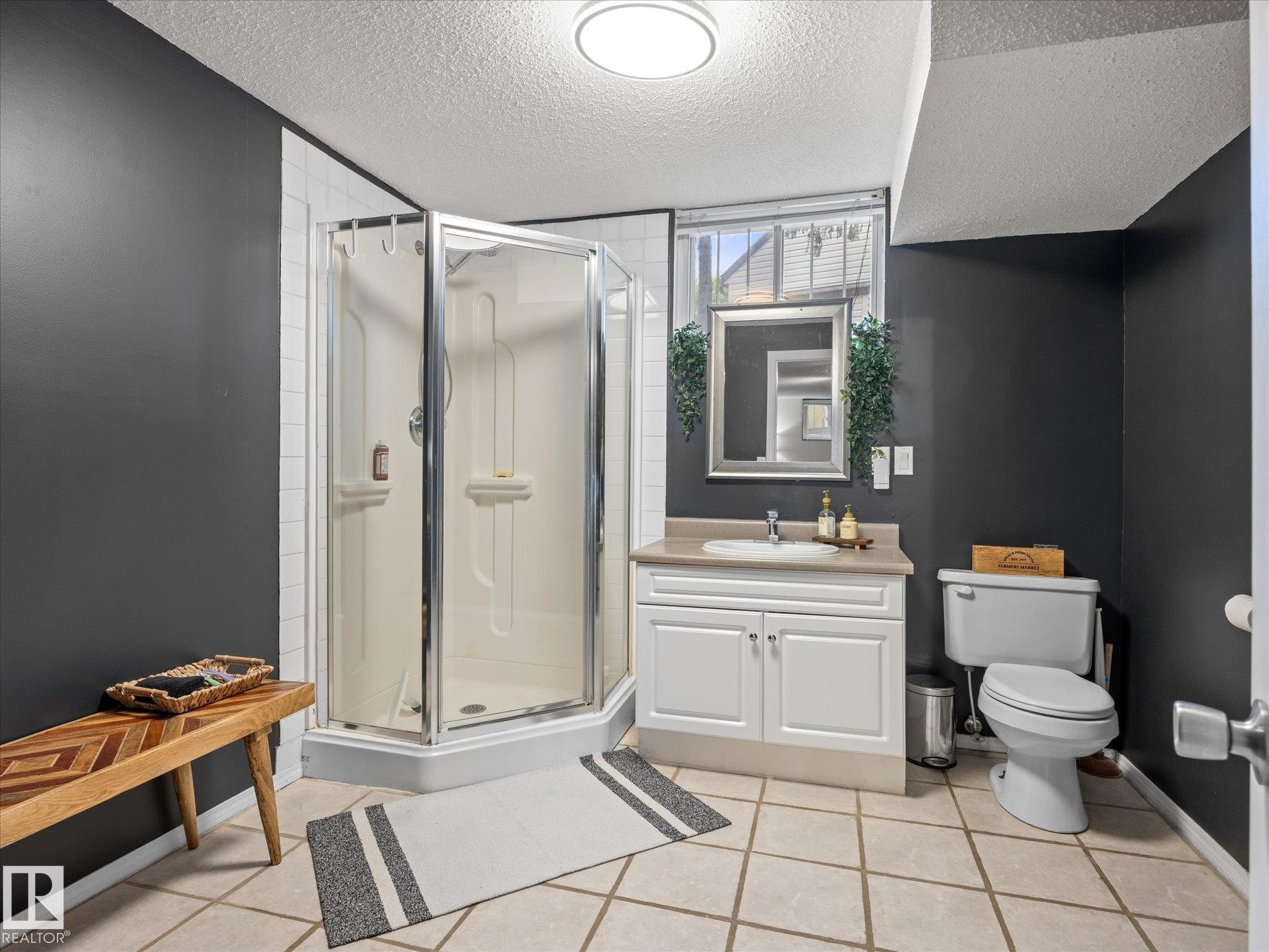 13507 110A Avenue Nw, Edmonton, AB