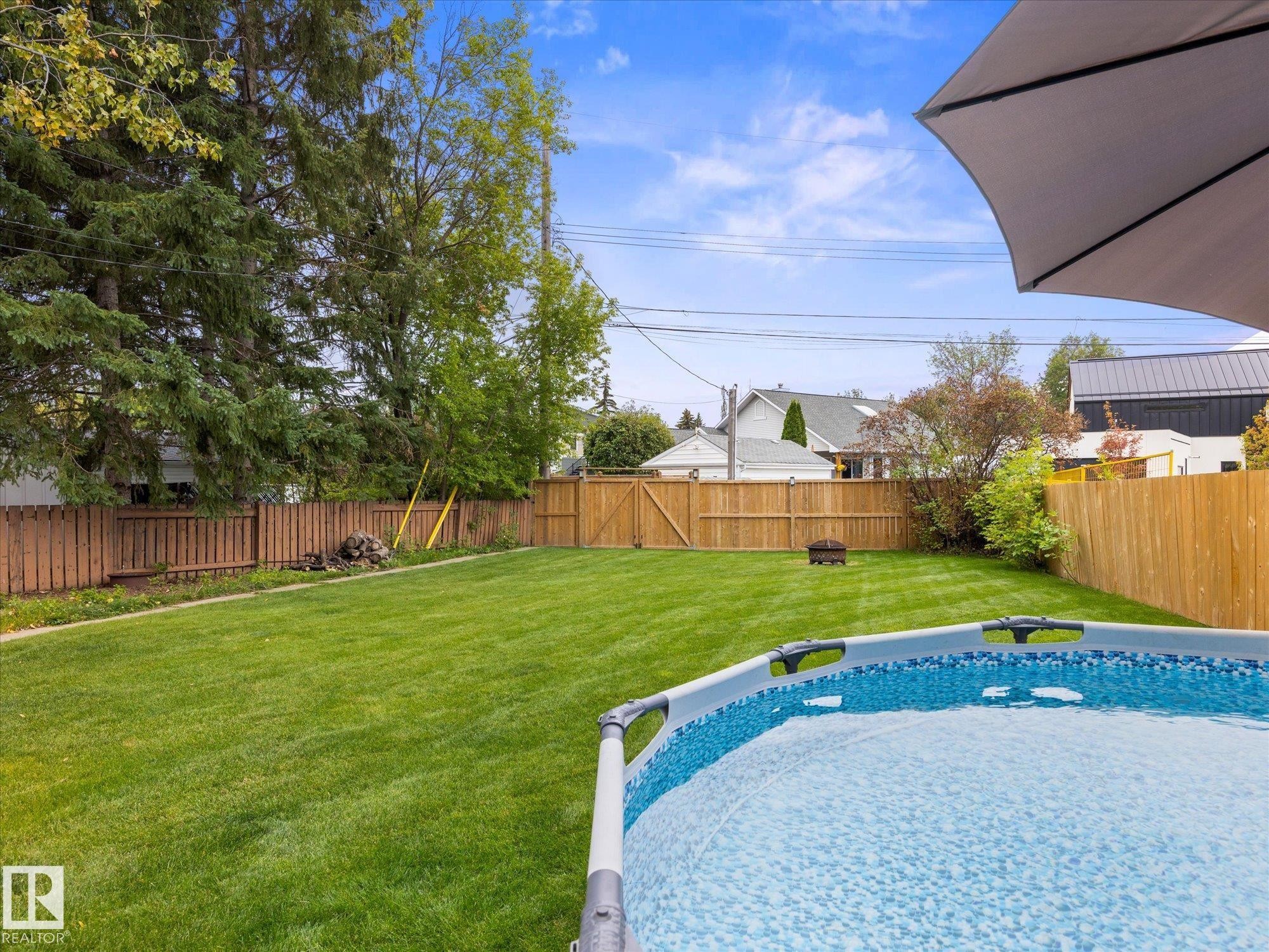 13507 110A Avenue Nw, Edmonton, AB
