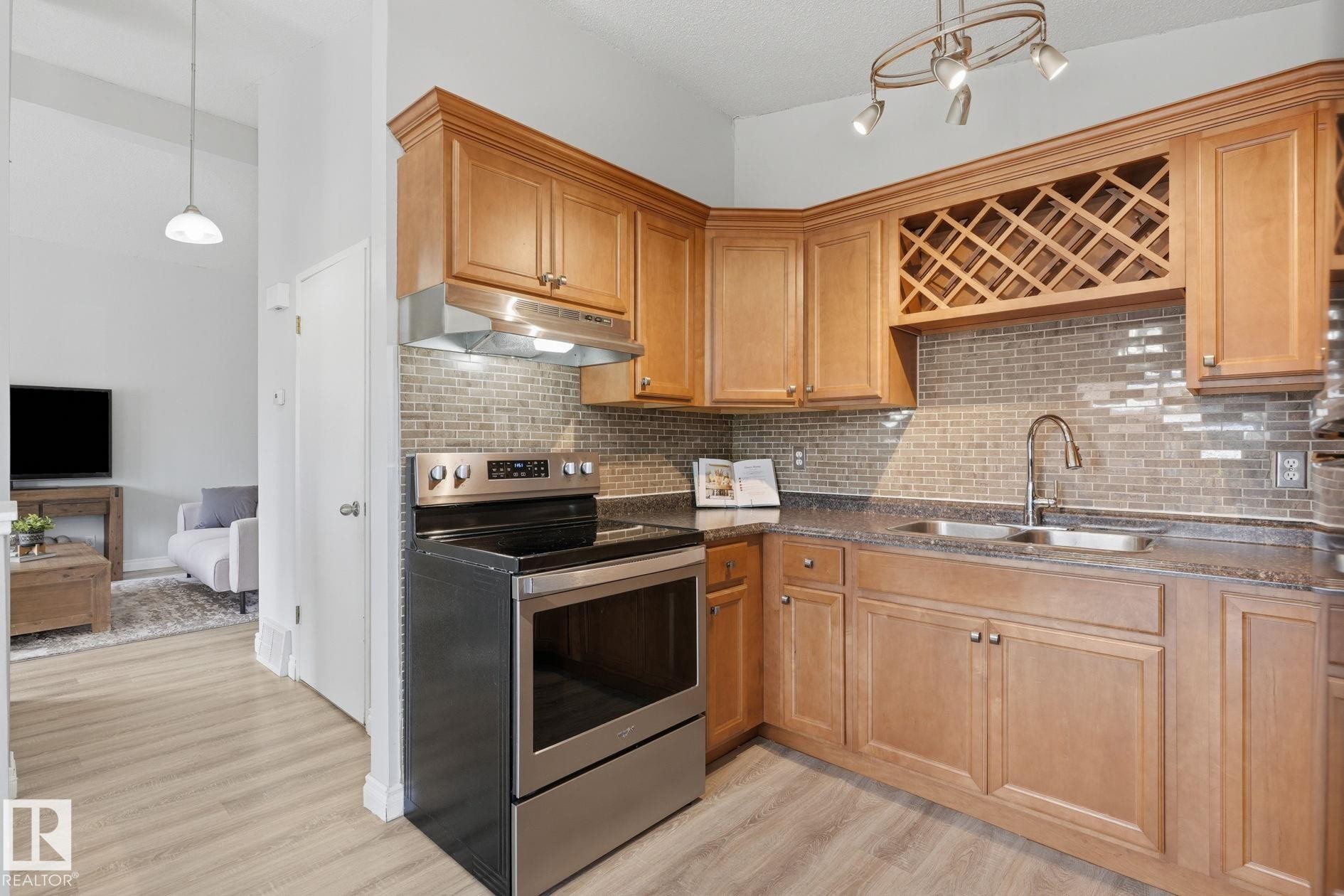 6431 180 Street Nw, Edmonton, AB