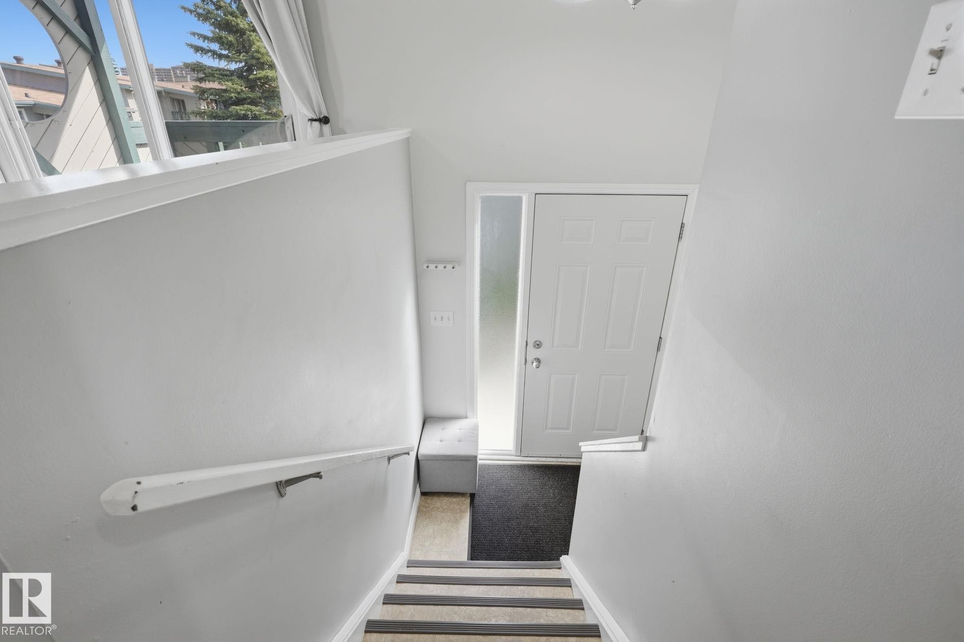 6431 180 Street Nw, Edmonton, AB