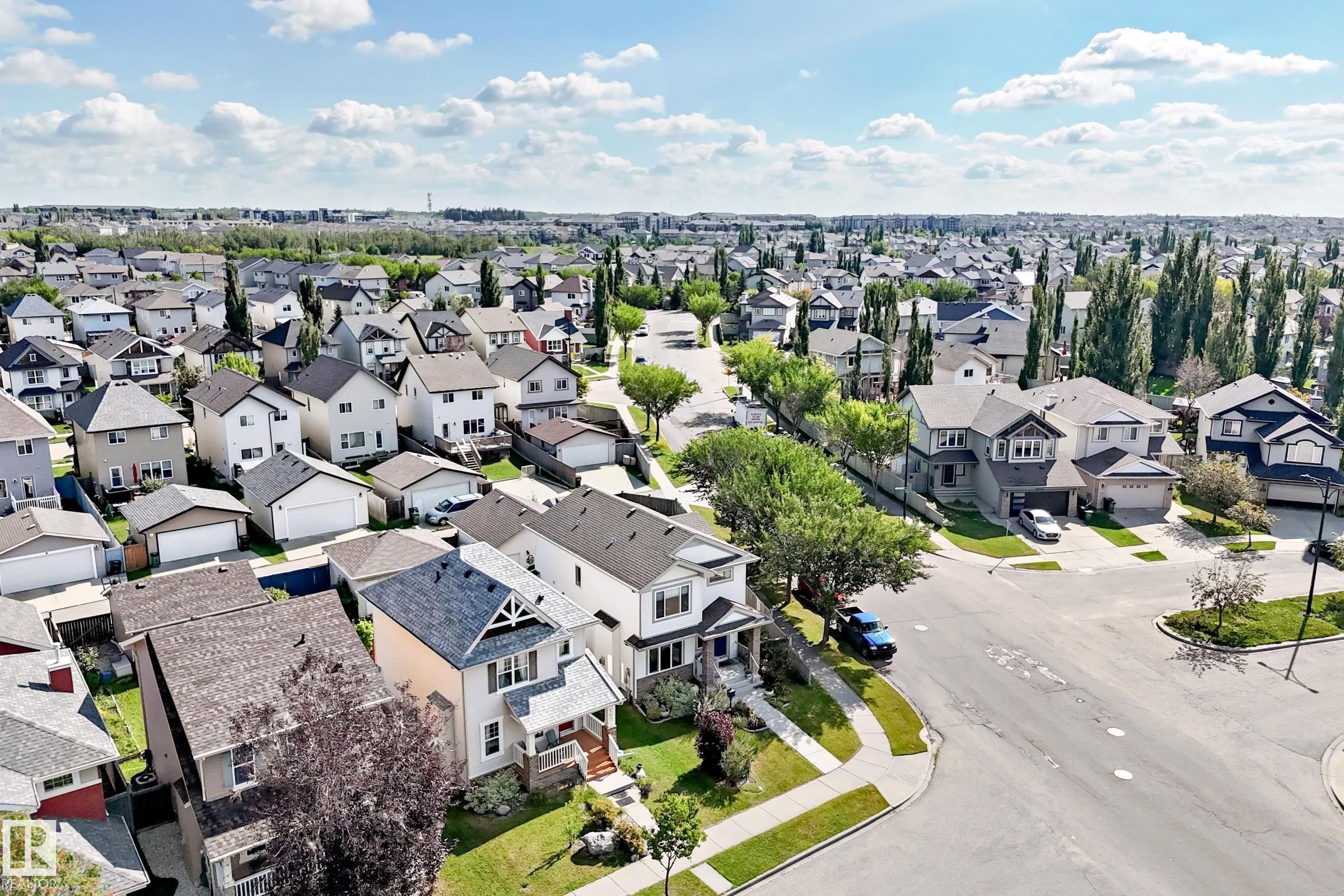 167 63 Street Sw, Edmonton, AB