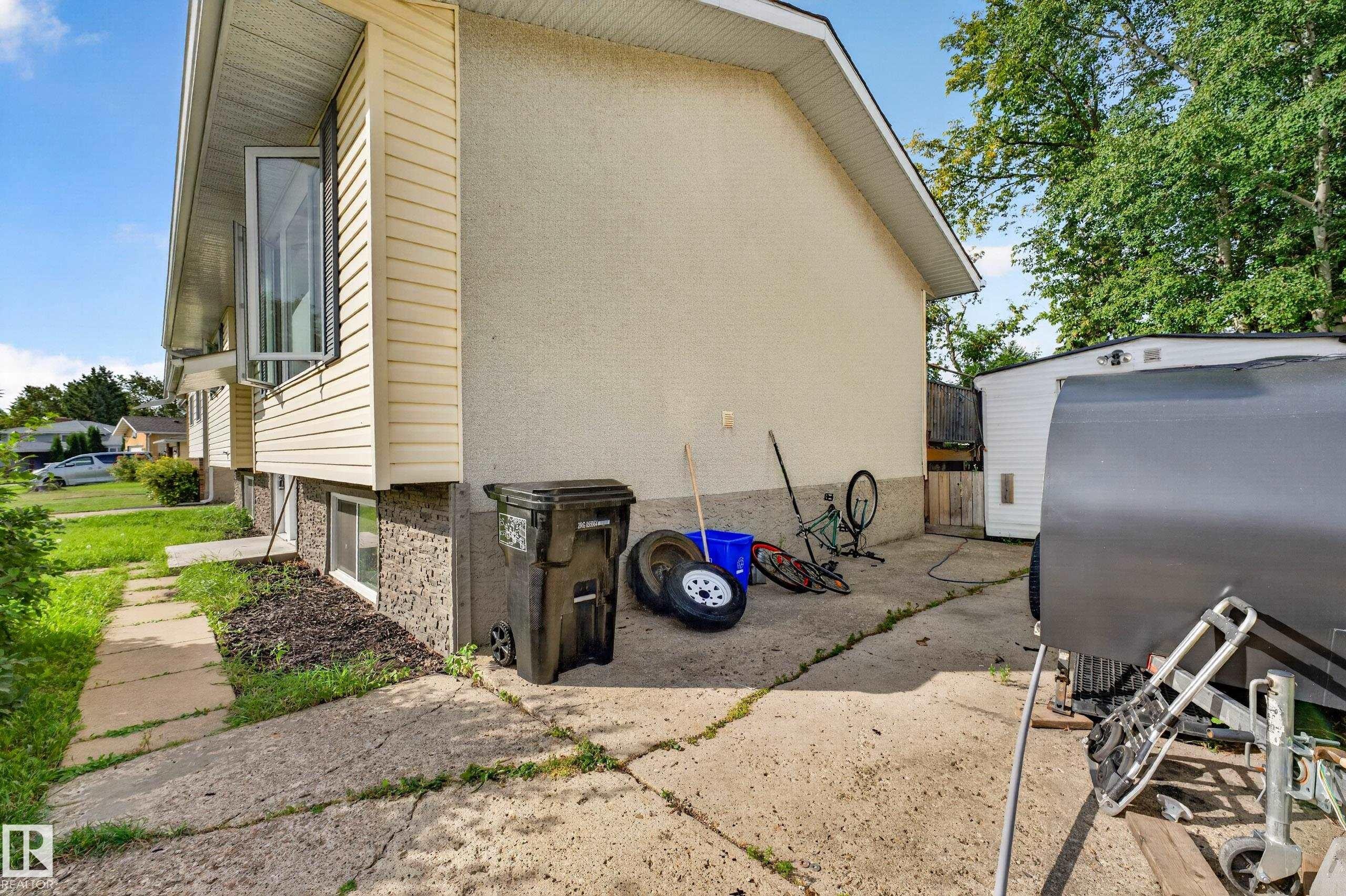 Additional content - 2412 80 Street Nw, Edmonton, AB