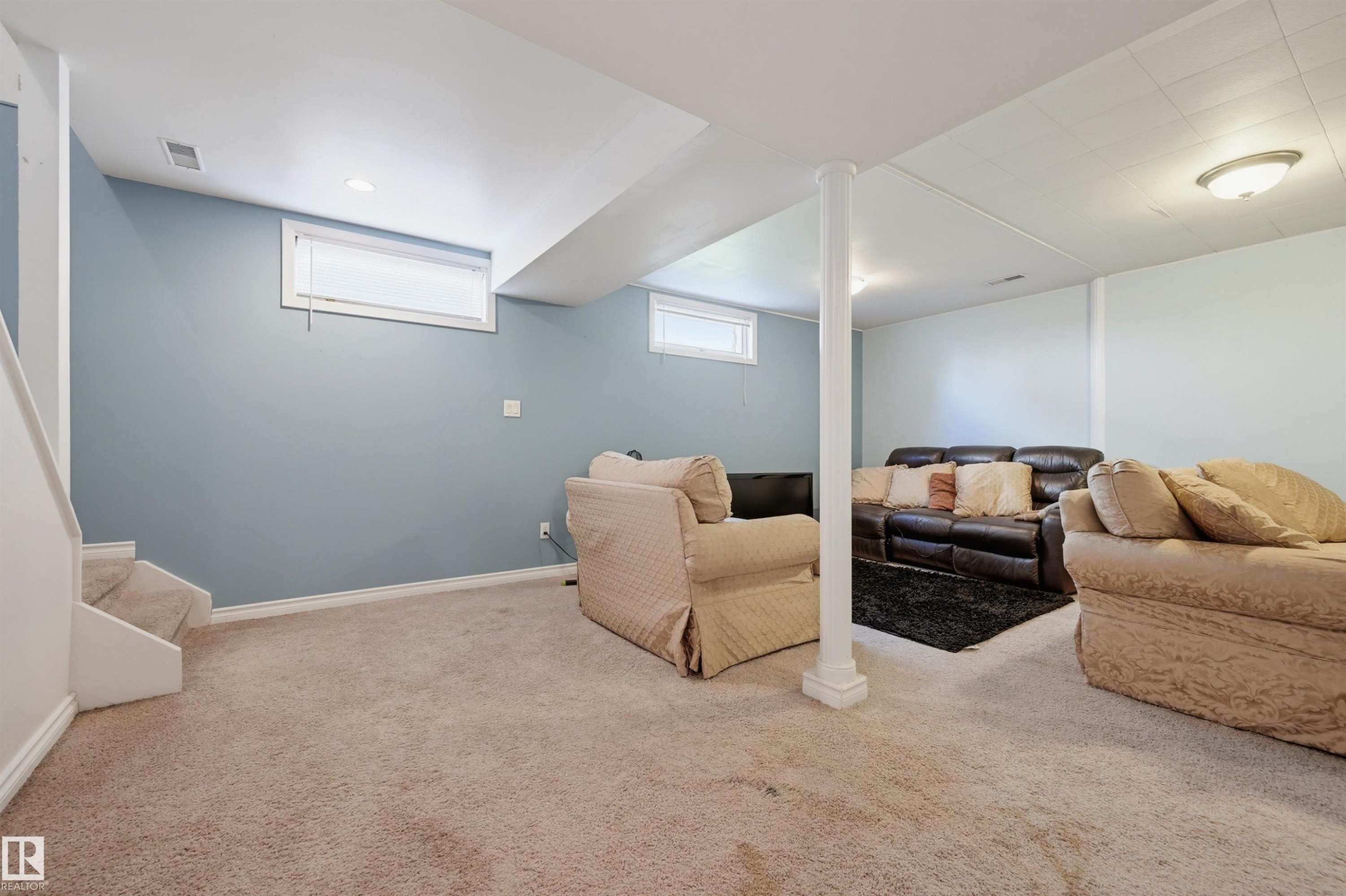 9112 167 Street Nw, Edmonton, AB