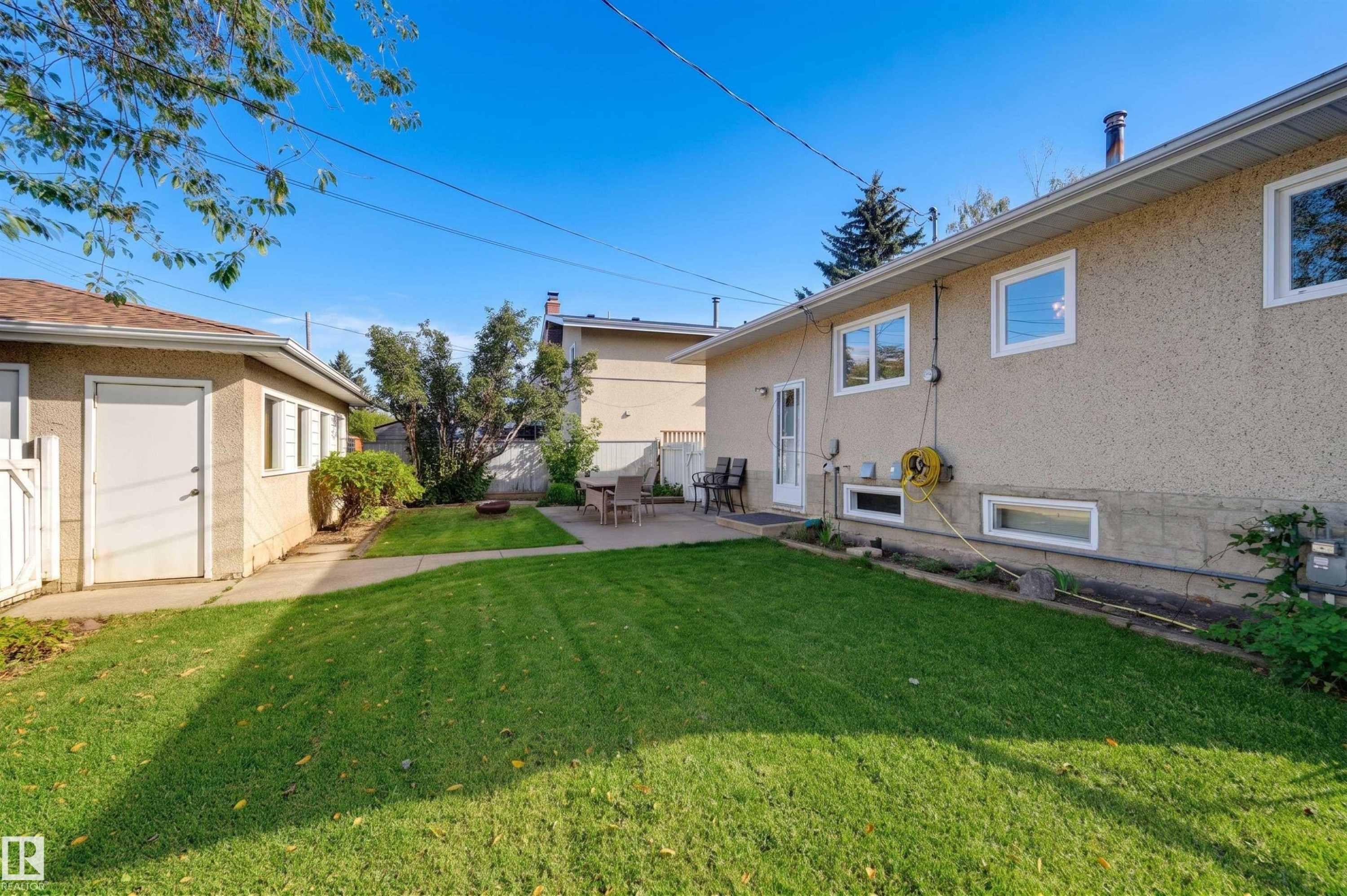 9112 167 Street Nw, Edmonton, AB