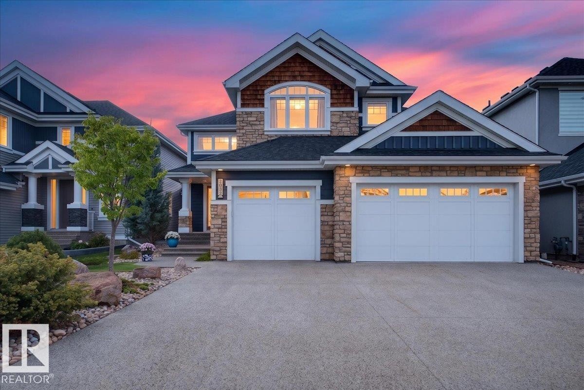 2032 90 Street Sw, Edmonton, AB