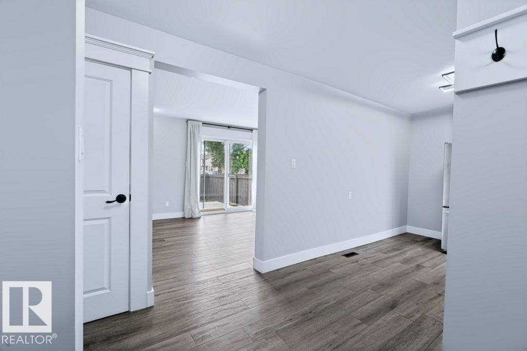 709 Clareview Road Nw, Edmonton, AB