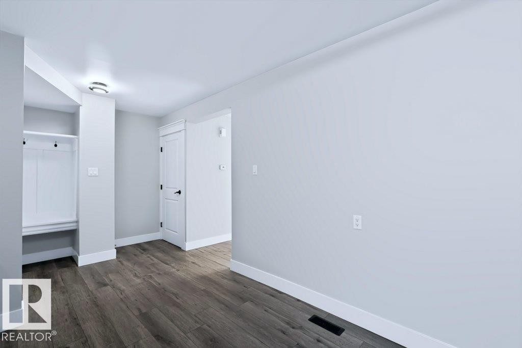 709 Clareview Road Nw, Edmonton, AB