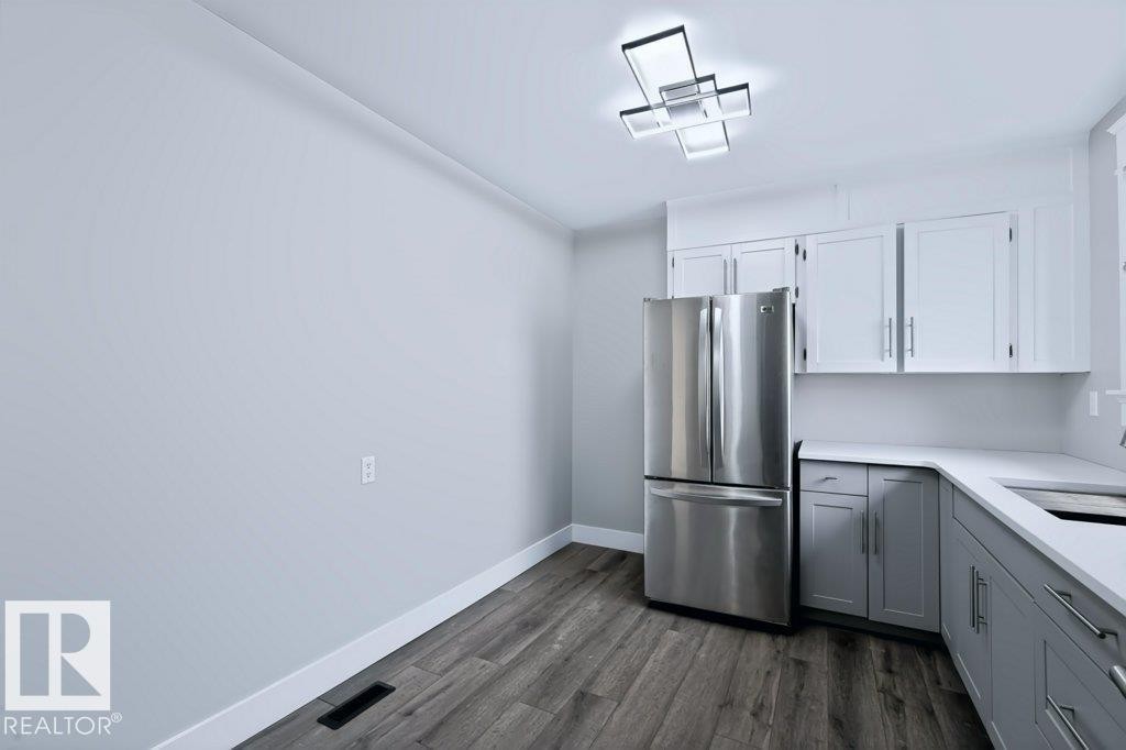709 Clareview Road Nw, Edmonton, AB