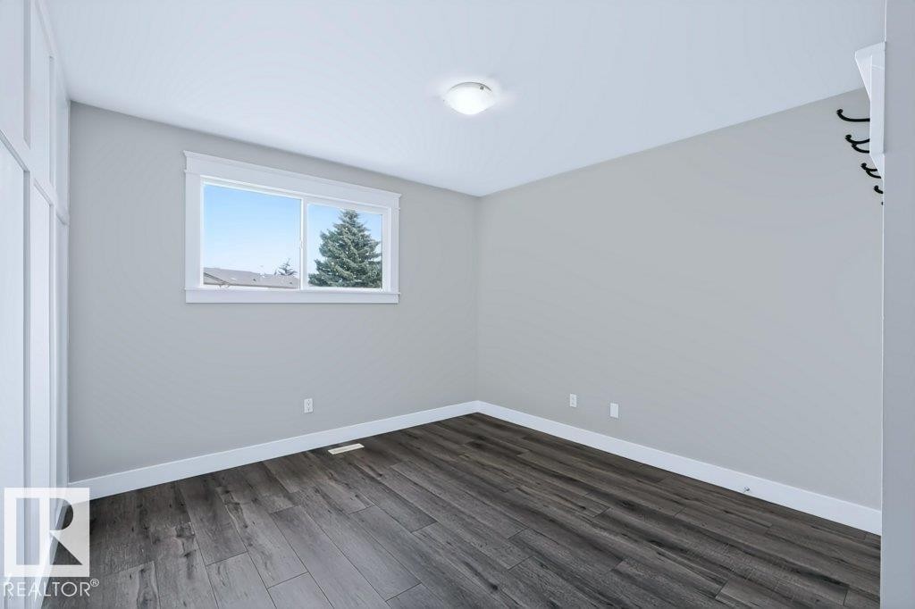 709 Clareview Road Nw, Edmonton, AB
