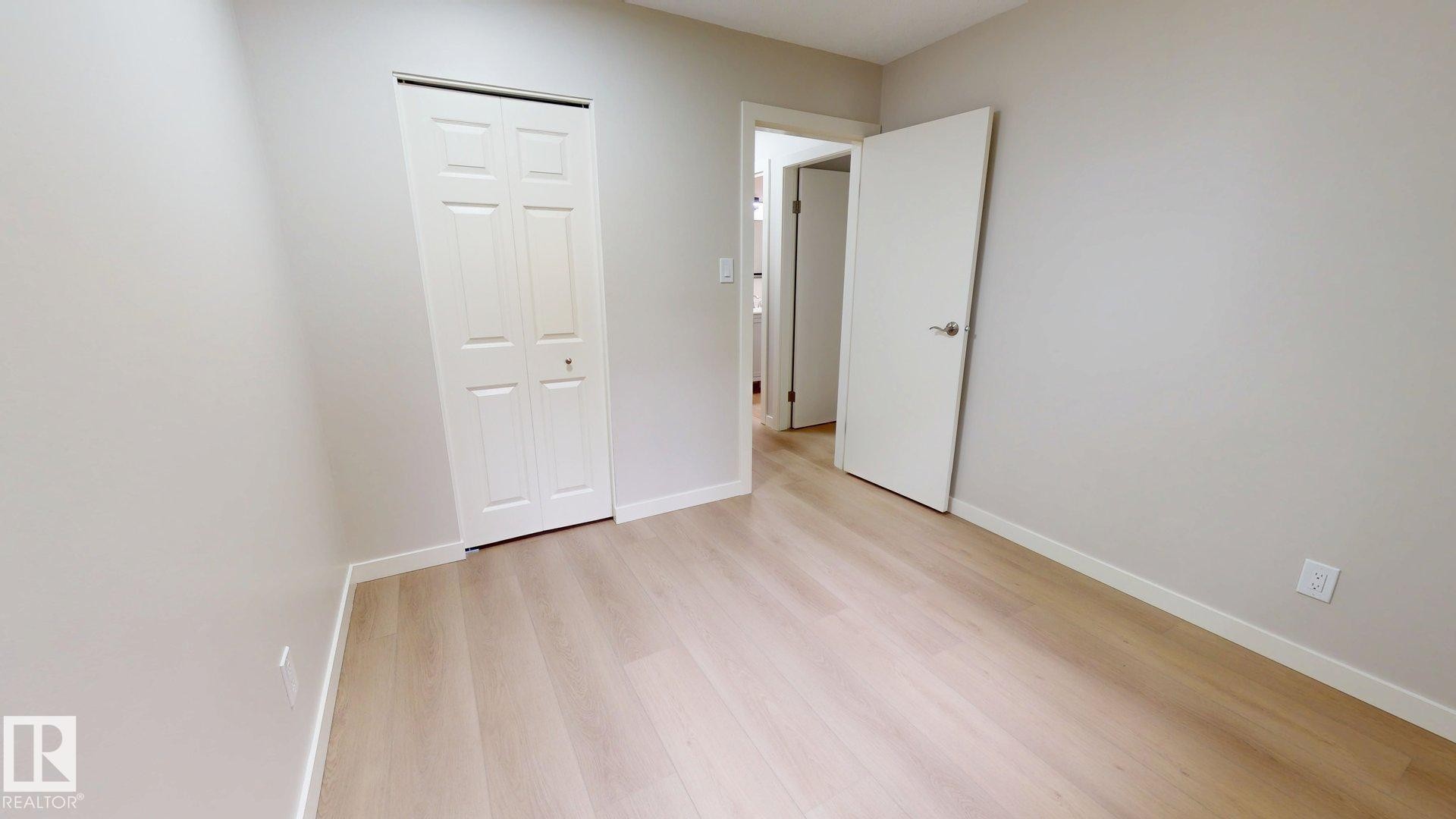 10928 34A Avenue Nw, Edmonton, AB