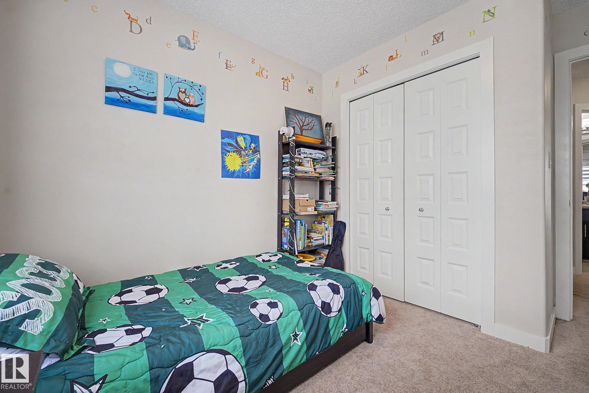 Image quality insufficient for description - 3343 Weidle Way Sw, Edmonton, AB