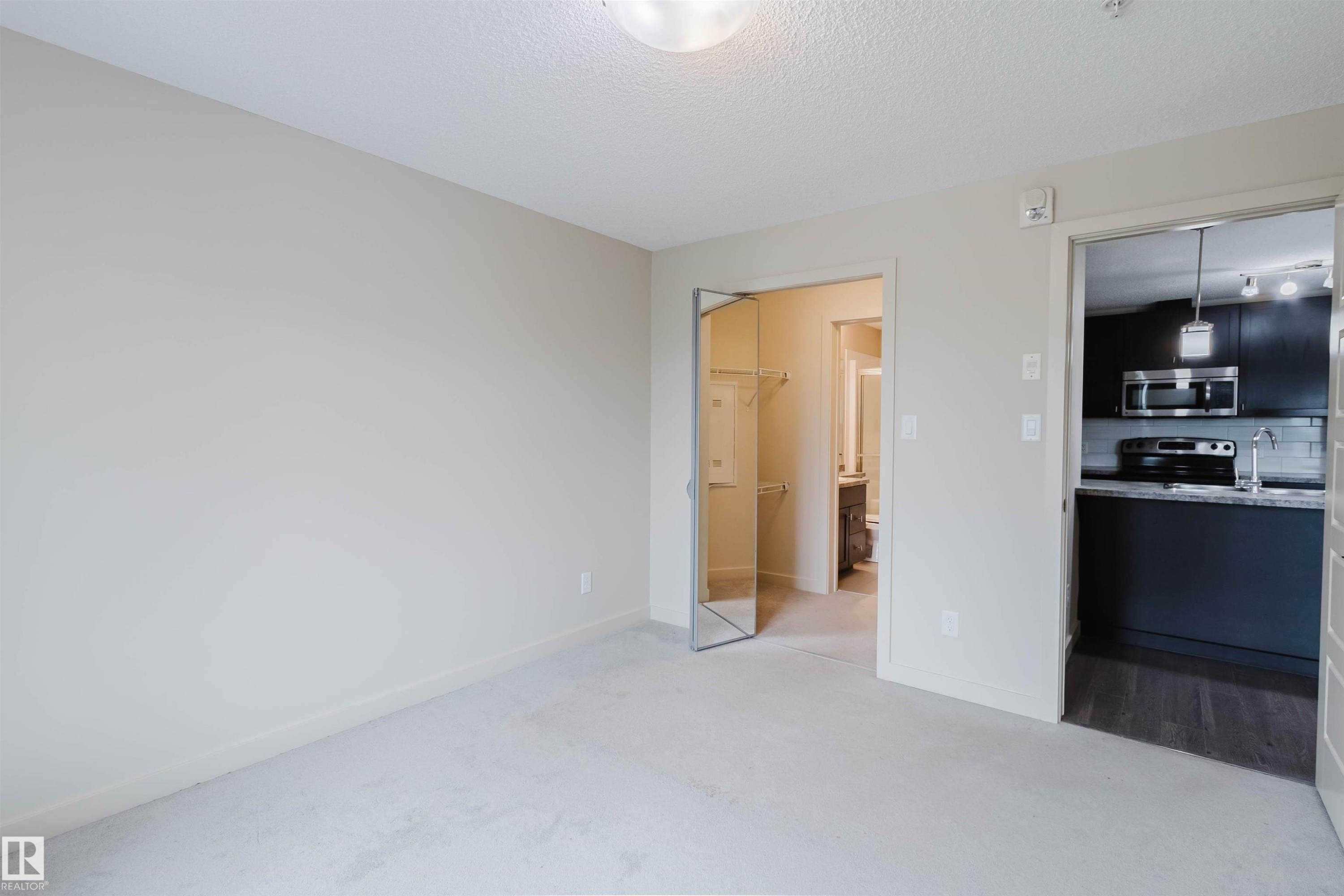 Bedroom - #304 6084 Stanton Dr Sw, Edmonton, AB - Indoor