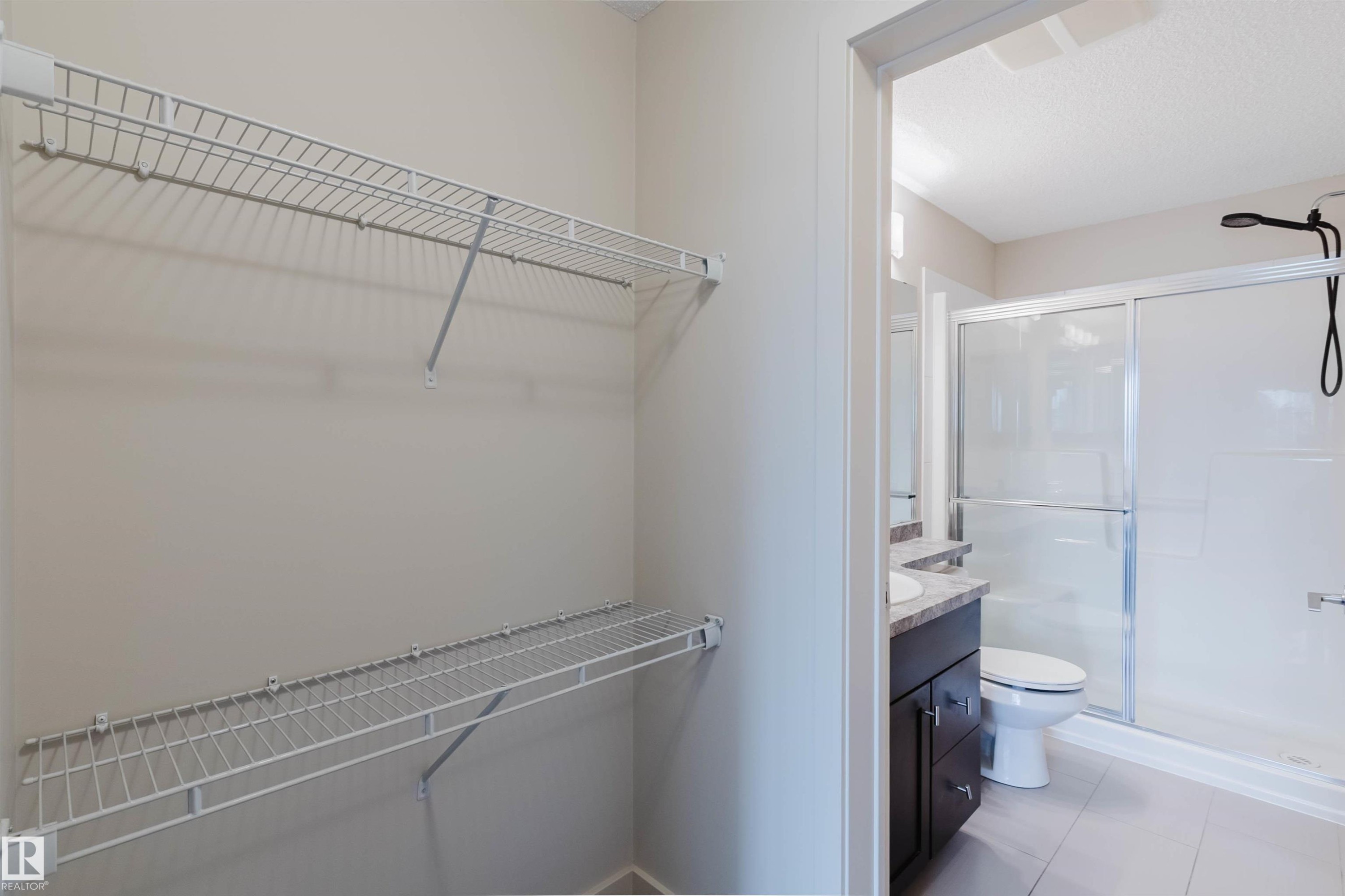 Bathroom - #304 6084 Stanton Dr Sw, Edmonton, AB - Indoor With Storage