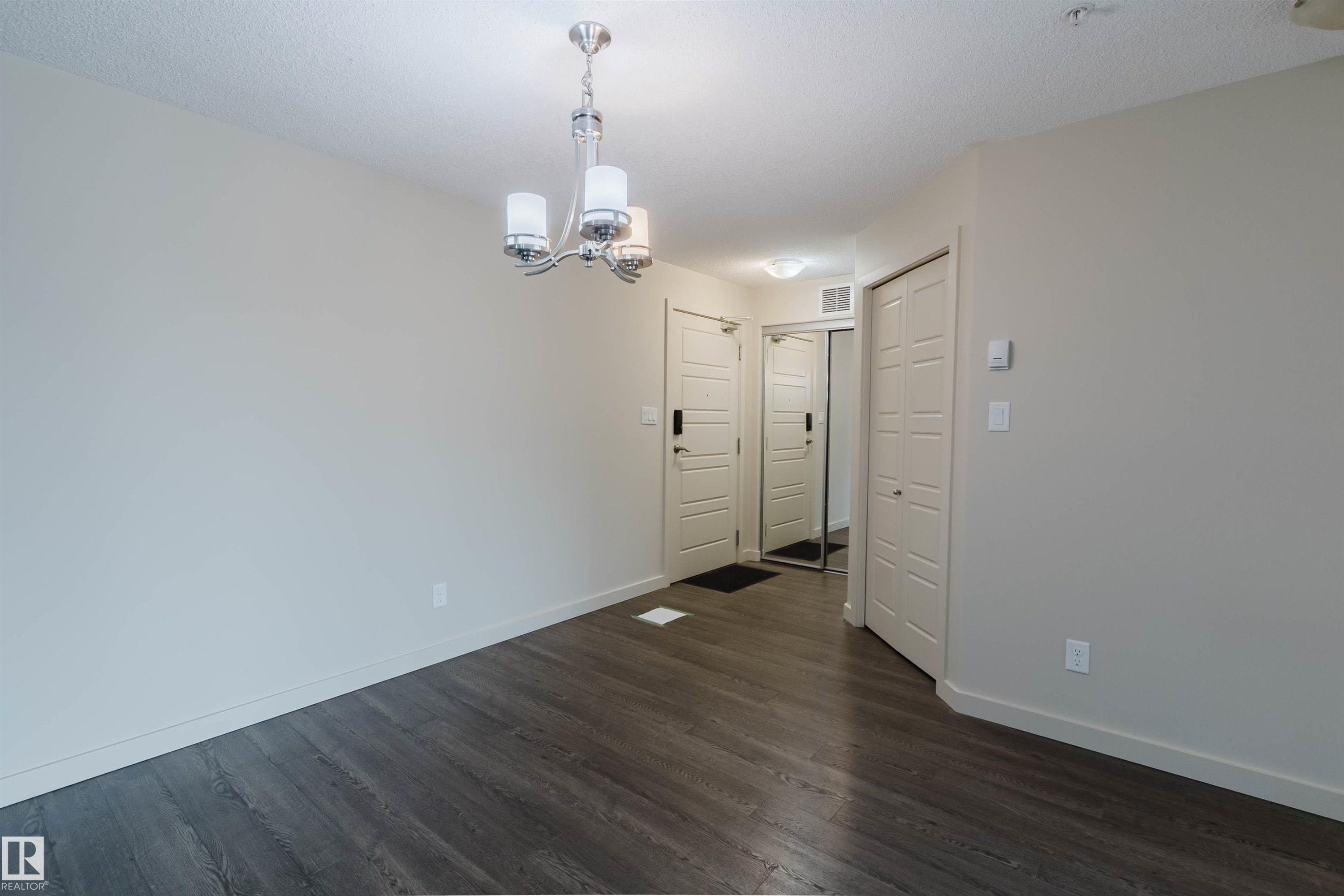Dining area - #304 6084 Stanton Dr Sw, Edmonton, AB - Indoor Photo Showing Other Room
