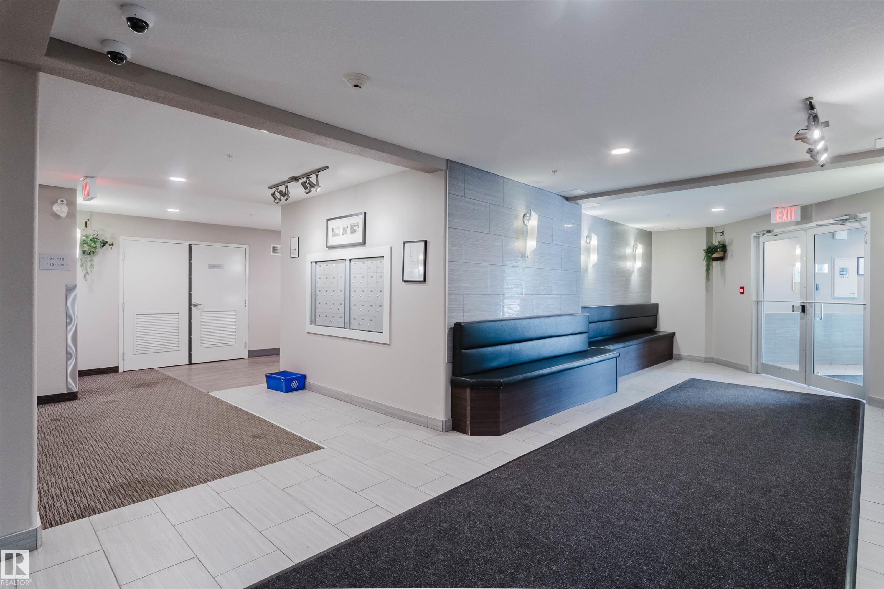 Lobby - #304 6084 Stanton Dr Sw, Edmonton, AB - Indoor Photo Showing Other Room