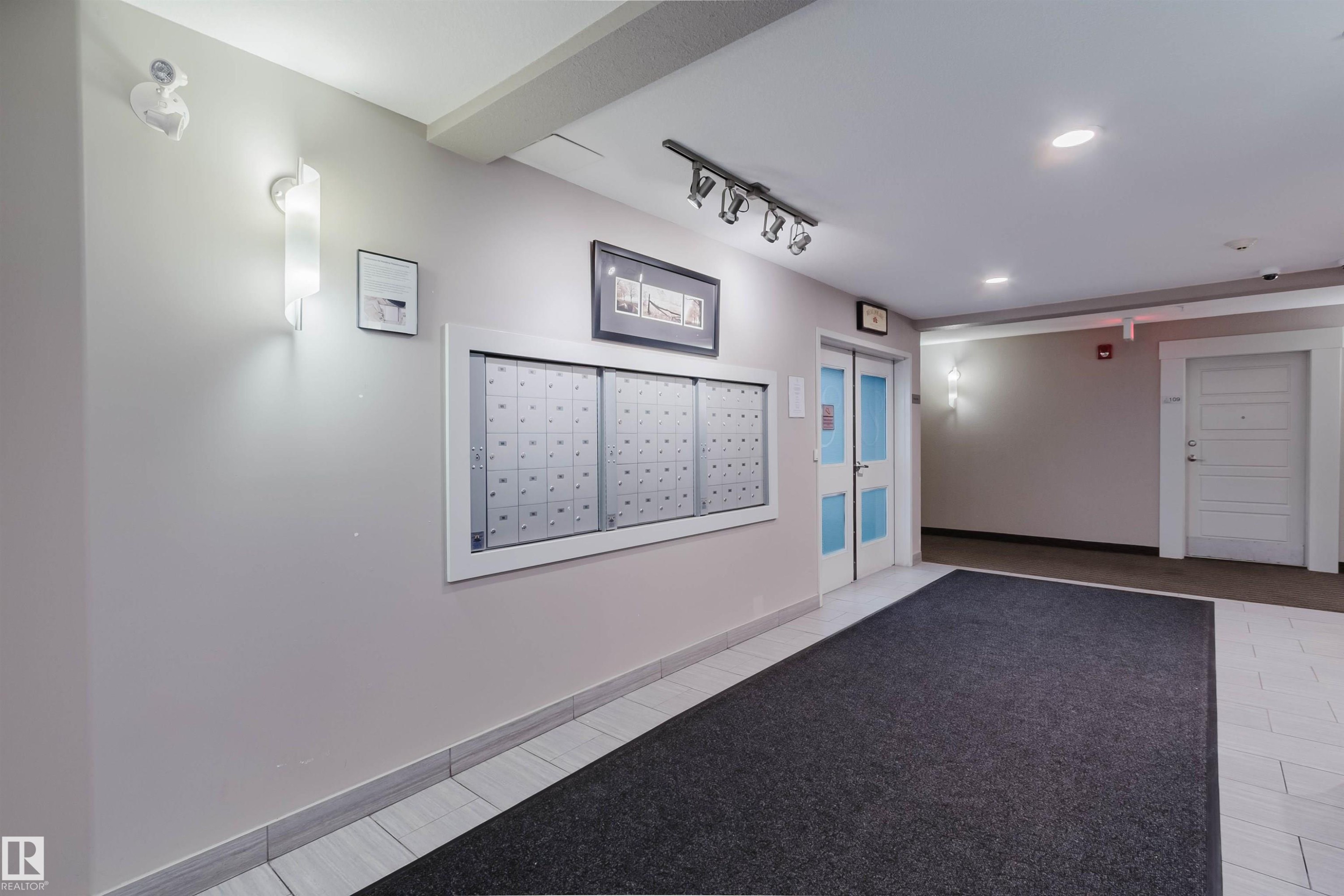 Lobby - #304 6084 Stanton Dr Sw, Edmonton, AB - Indoor Photo Showing Other Room