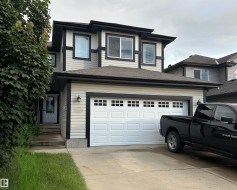 178 WOODBEND Way  Fort Saskatchewan, AB T8L 4S4
