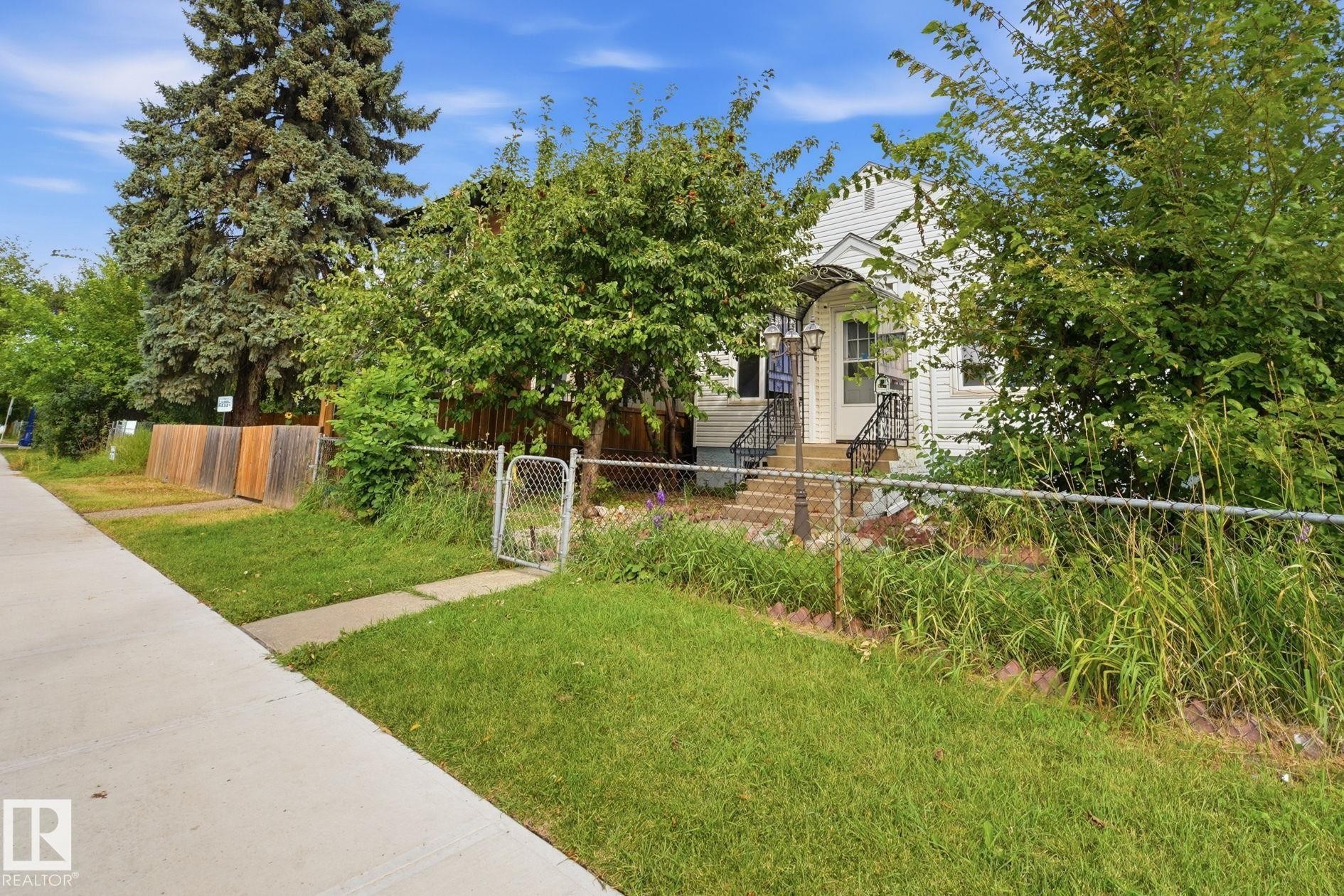 10917 96 Street Nw, Edmonton, AB