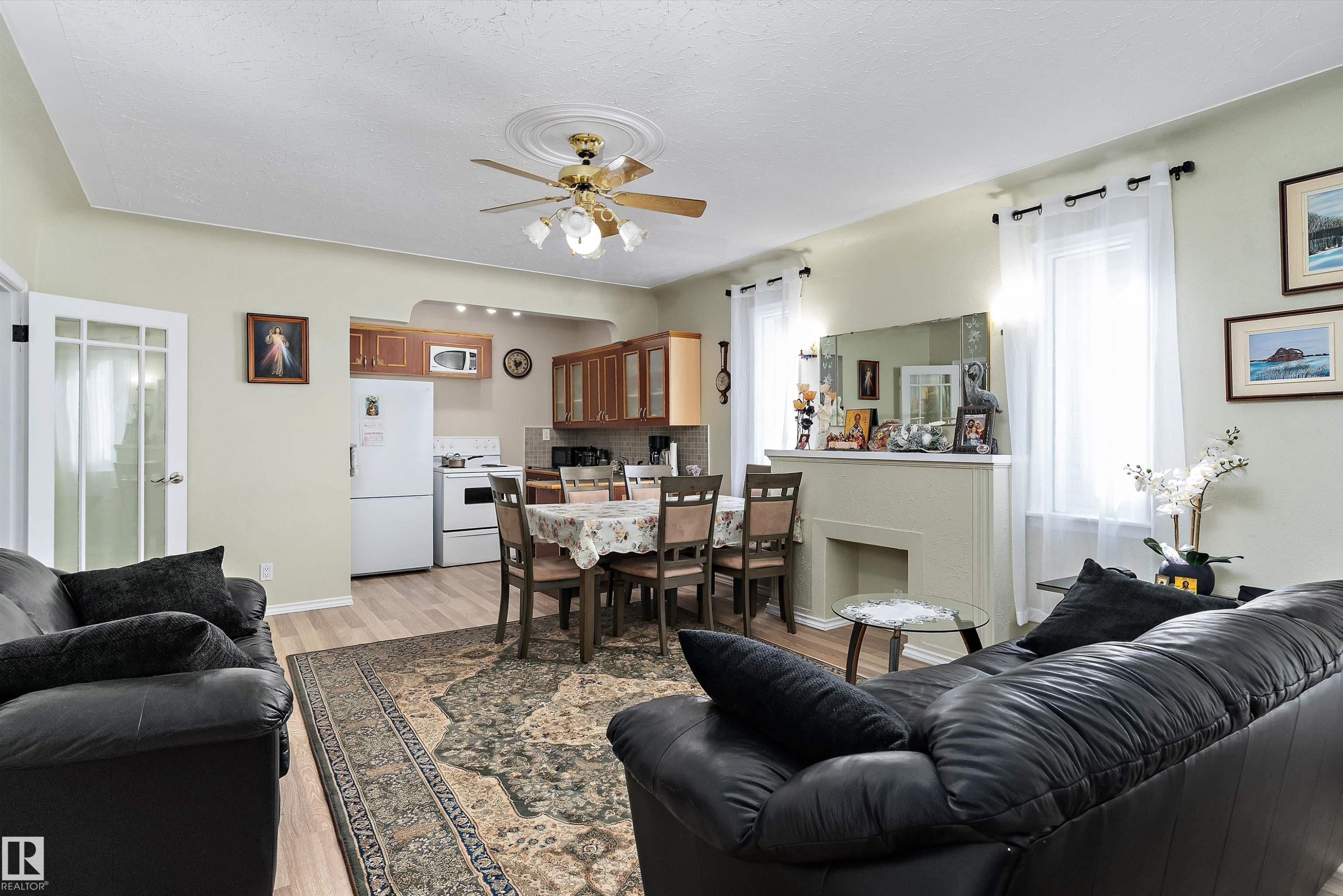 11911 70 Street Nw, Edmonton, AB