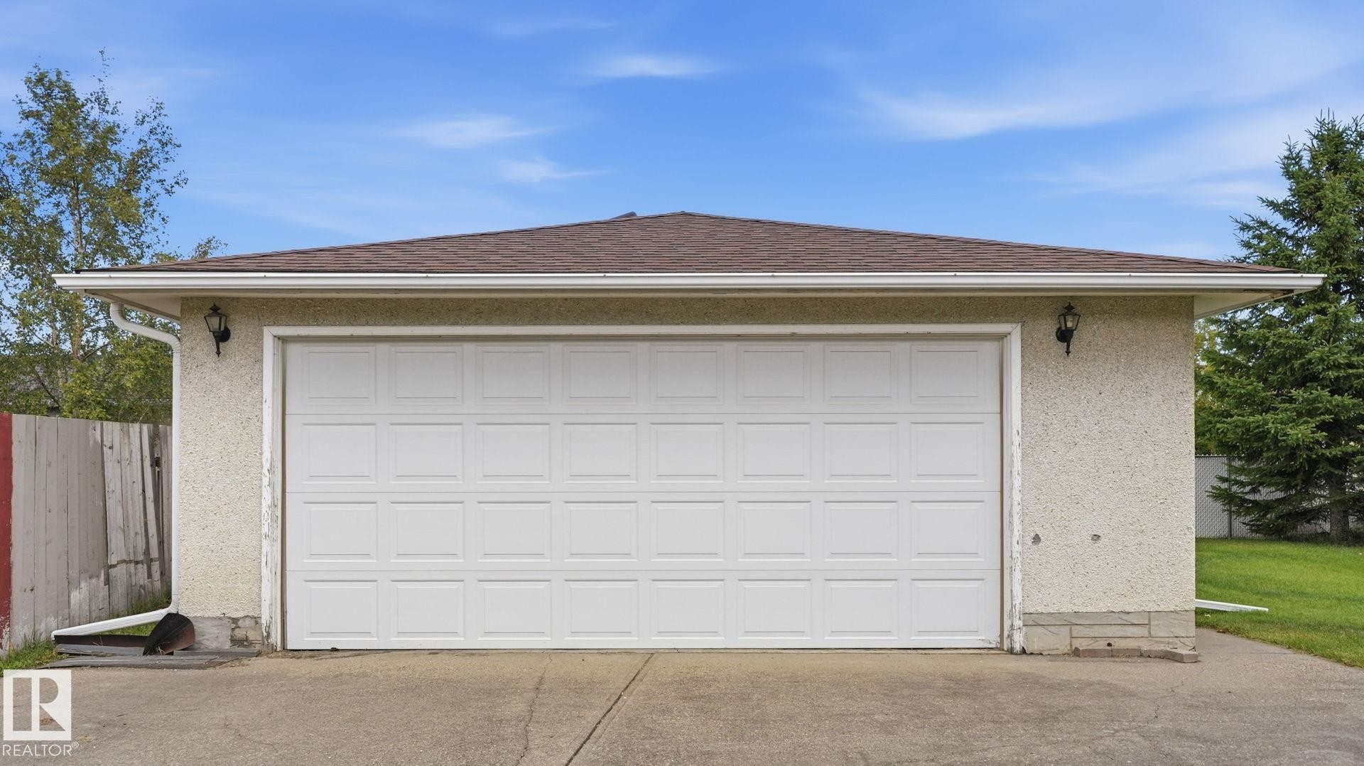 10440 36 Avenue Nw, Edmonton, AB