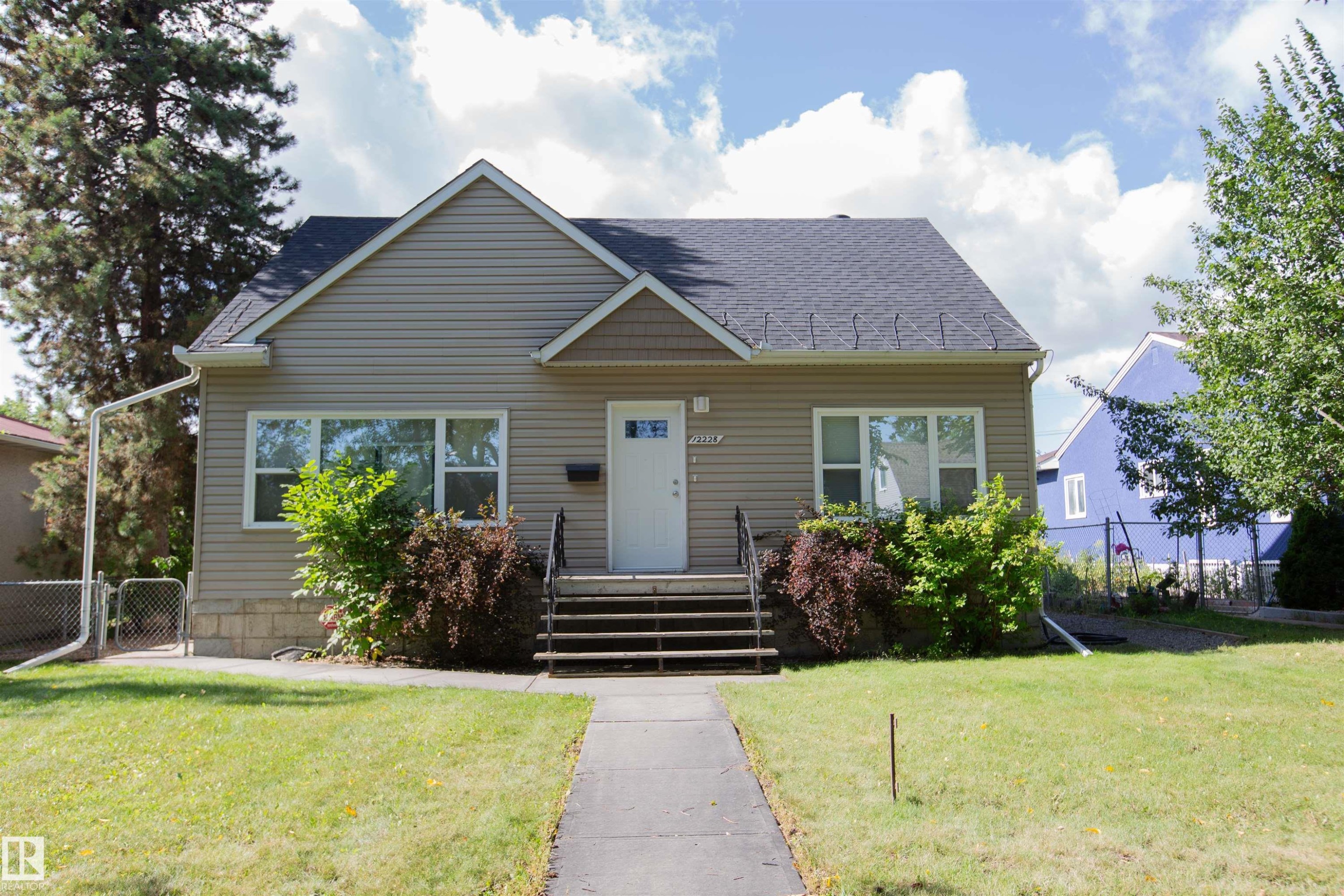 12228 134 Street Nw, Edmonton, AB