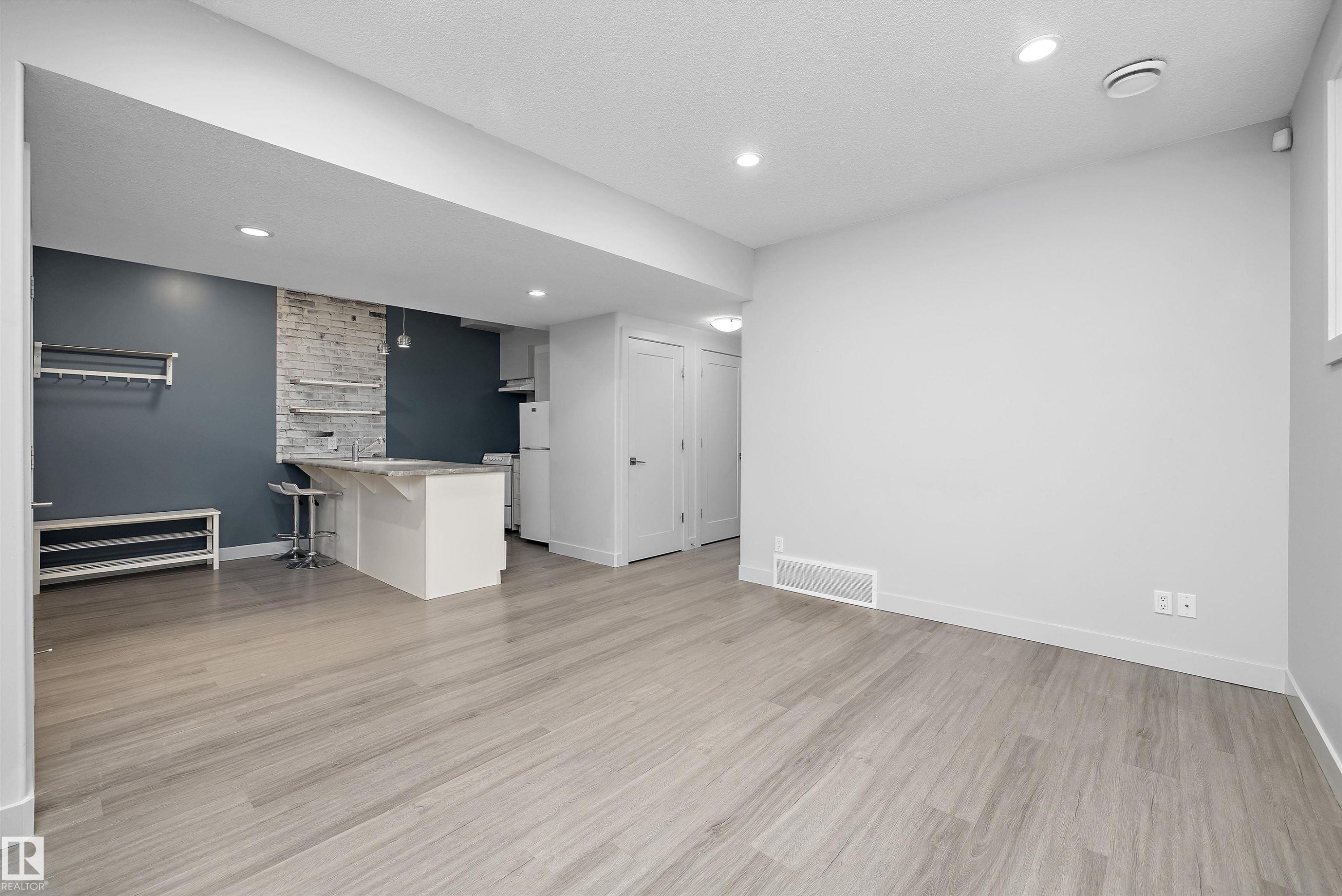 11534 122 Street Nw, Edmonton, AB