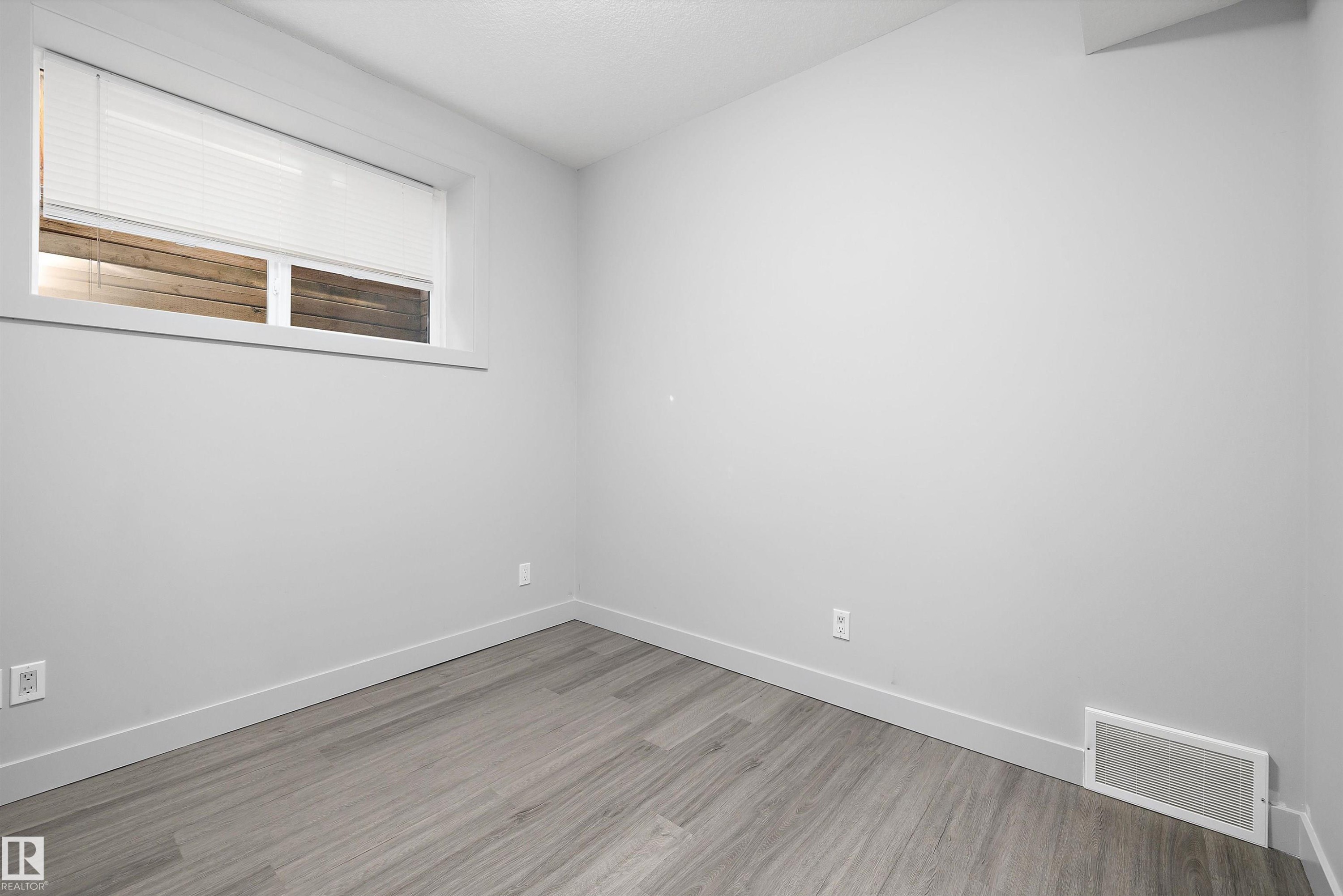 11534 122 Street Nw, Edmonton, AB