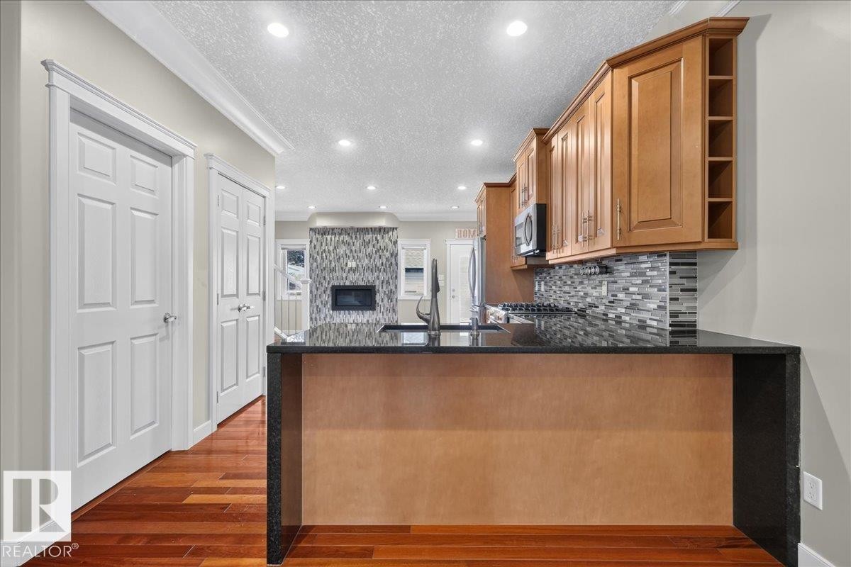 7947 79 Avenue Nw, Edmonton, AB
